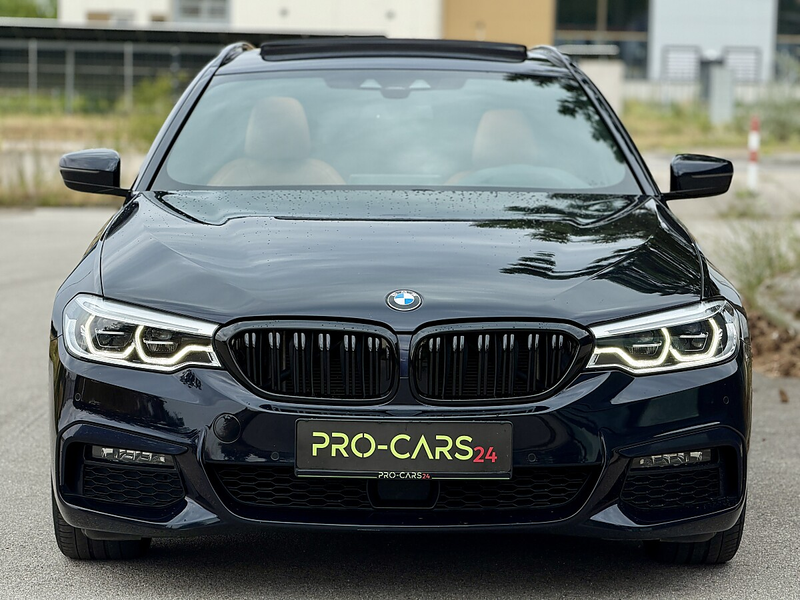 BMW 520 d Touring // M-PAKET // PANORAMA // HEAD-Up // ... — photo 9