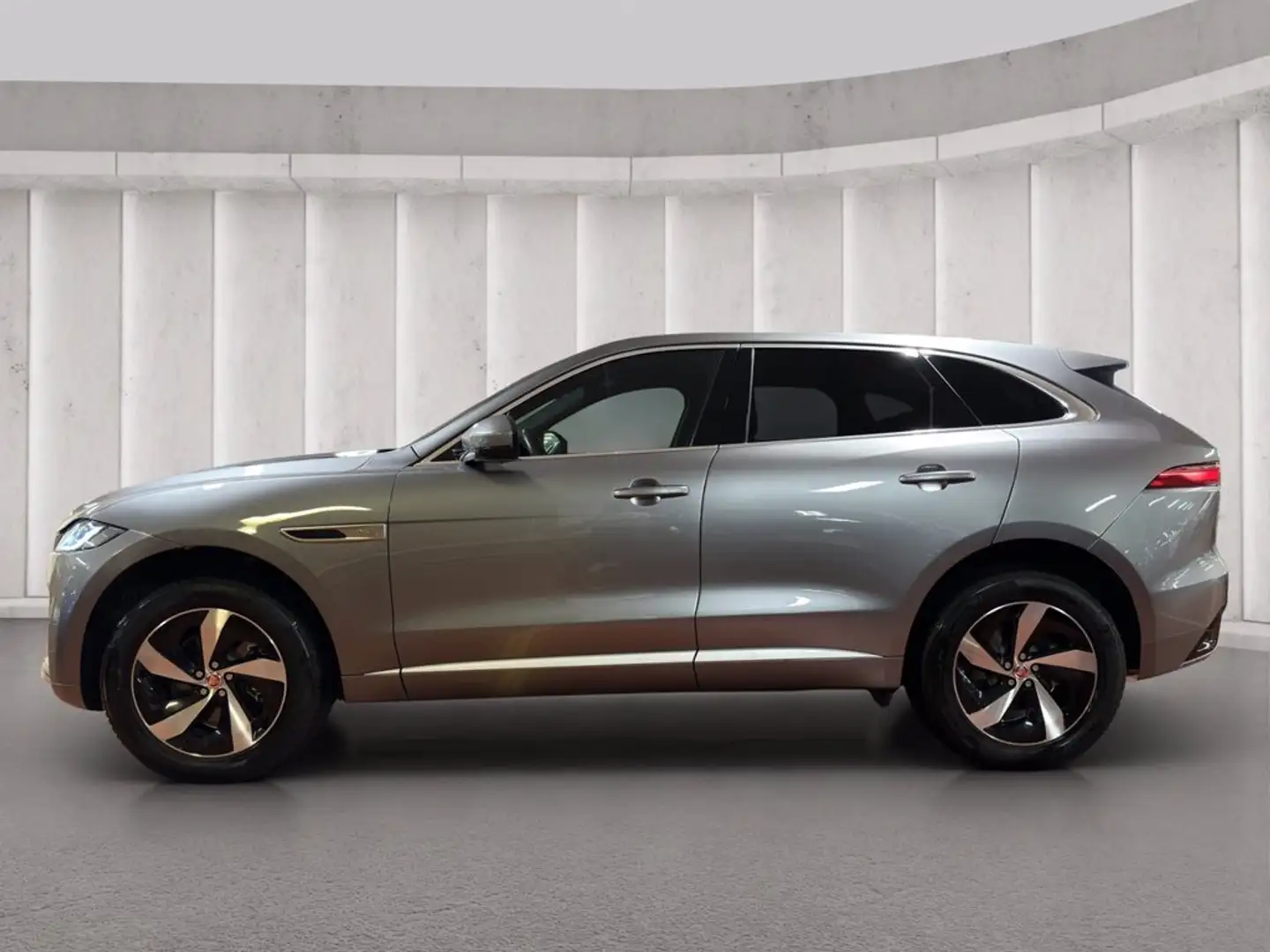 Jaguar F-Pace 2.0 D 163 CV AWD aut. R-Dynamic S Grigio - 2