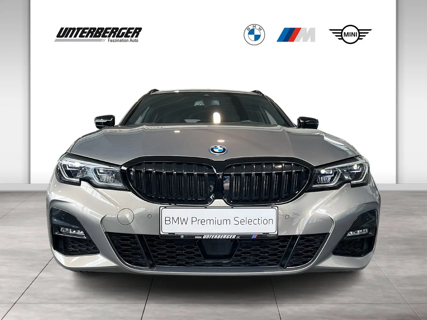 BMW 330 e xDrive Touring G21 XB1 Grau - 2