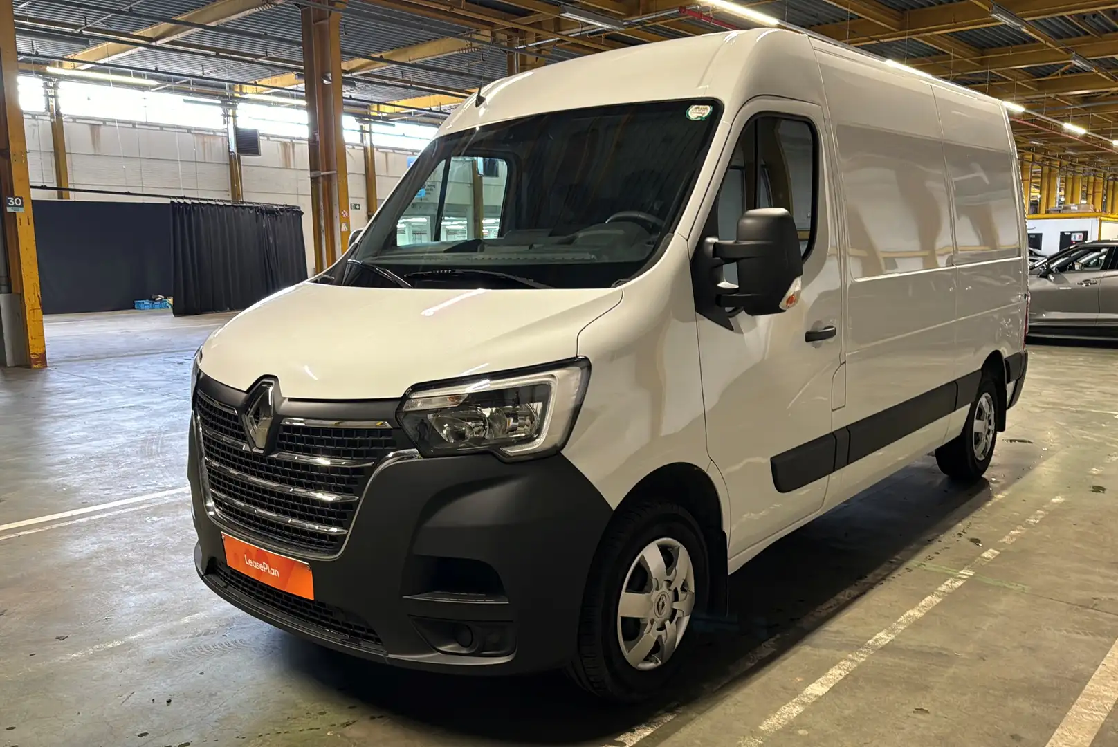 Renault Master L2H2 Blue dCi 135 3.5T Confort PDC Carplay CC AC Wit - 1
