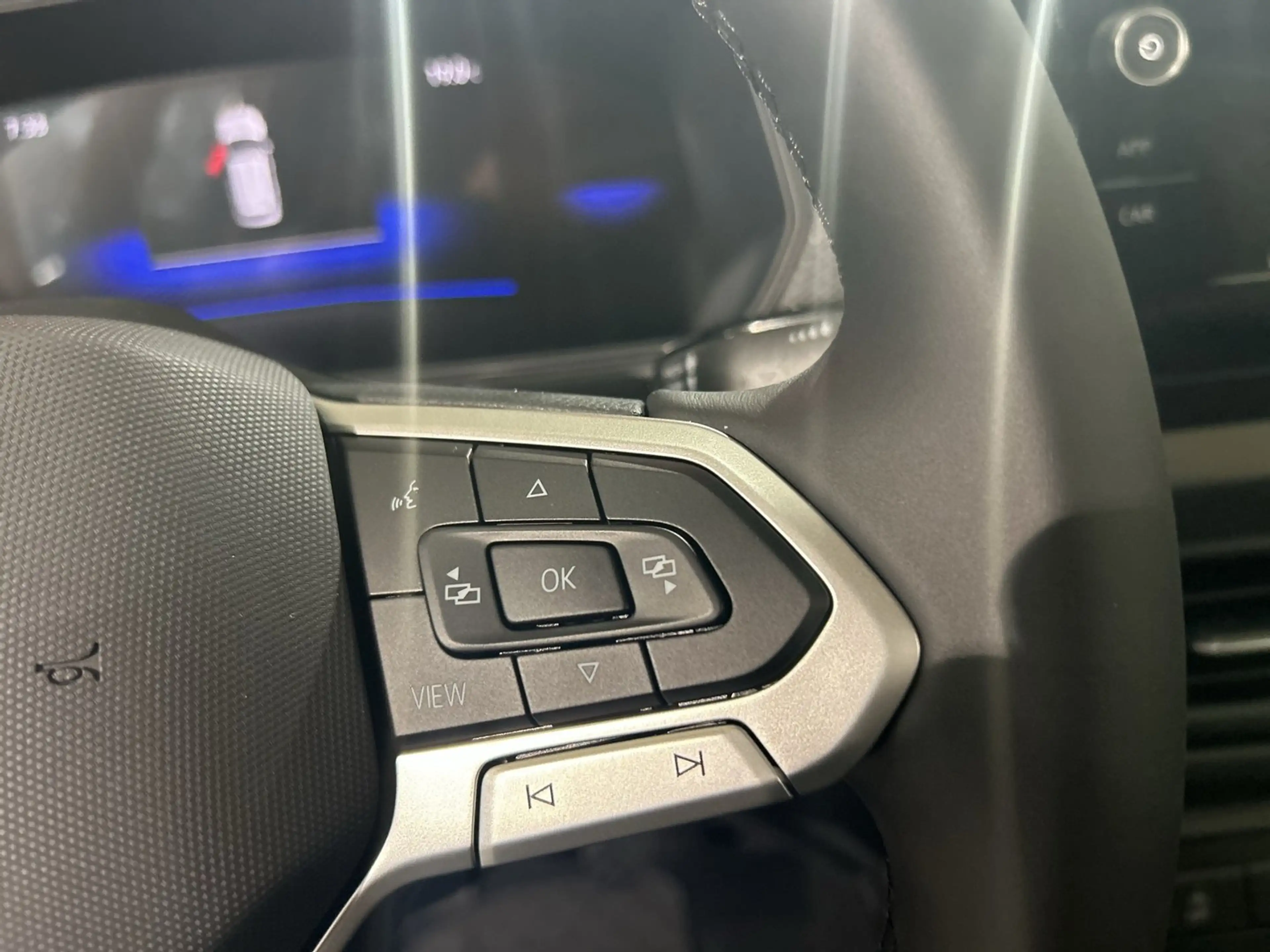 Volkswagen T-Cross 4Me TSI — photo 11