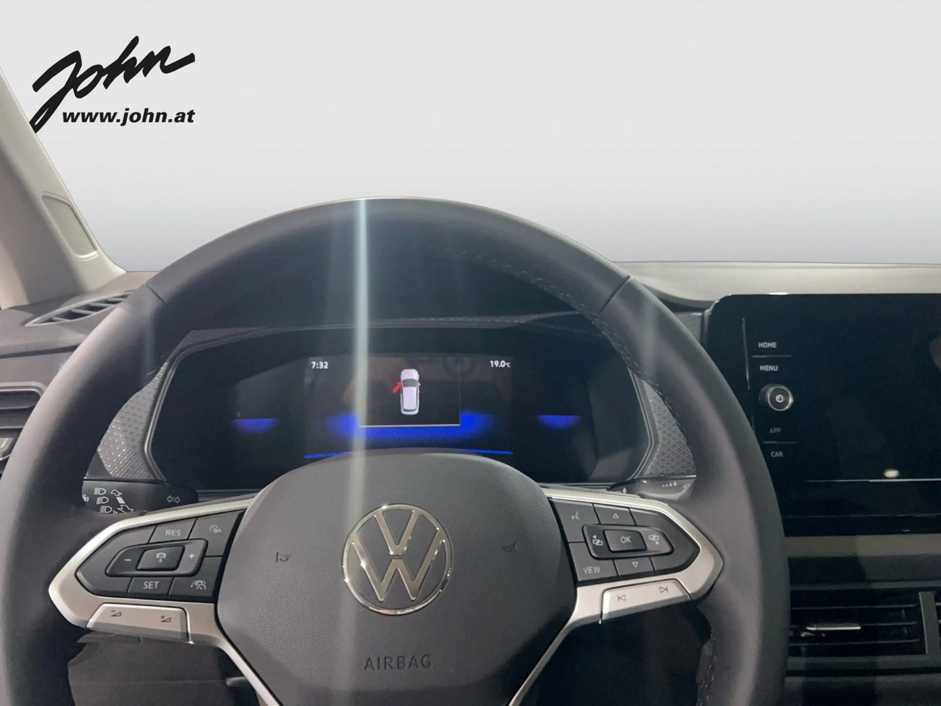 Volkswagen T-Cross 4Me TSI — photo 7