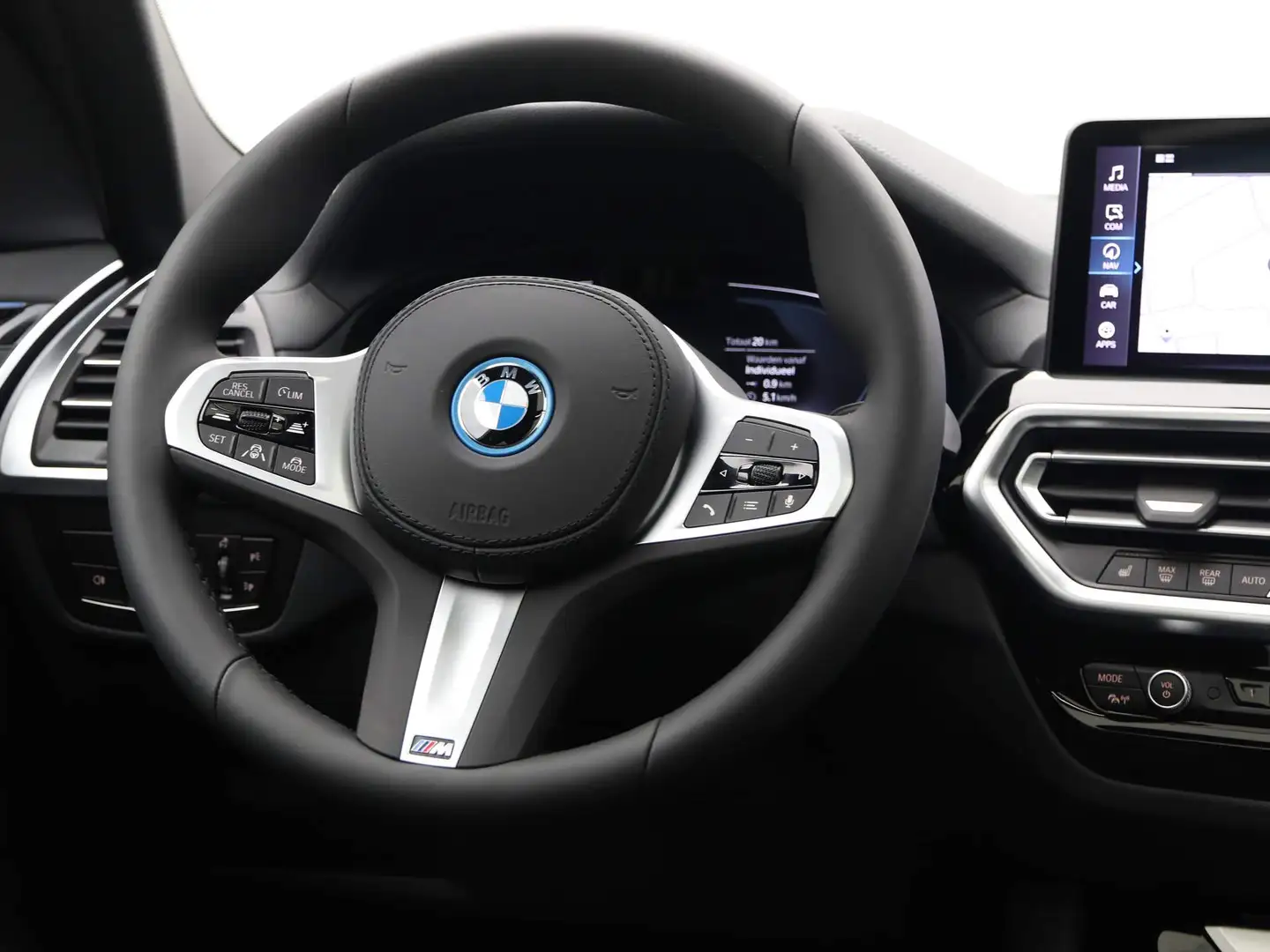 BMW iX3 Executive M-Sport 80 kWh Wit - 2
