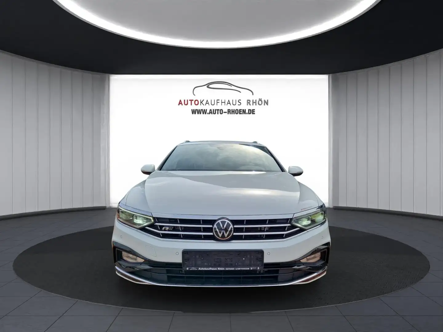 Volkswagen Passat Variant Passat 4Motion R-Line DSG, voll LED, ACC, Navi Blanc - 2