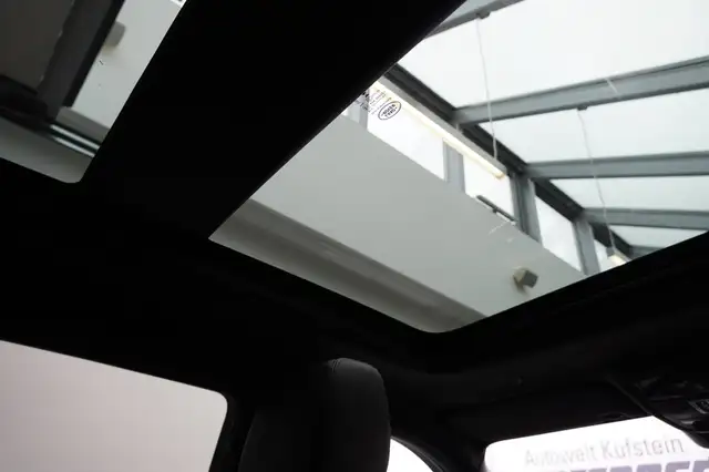 Land Rover Range Rover Evoque Evoque 1.5 PHEV S Ansicht 35