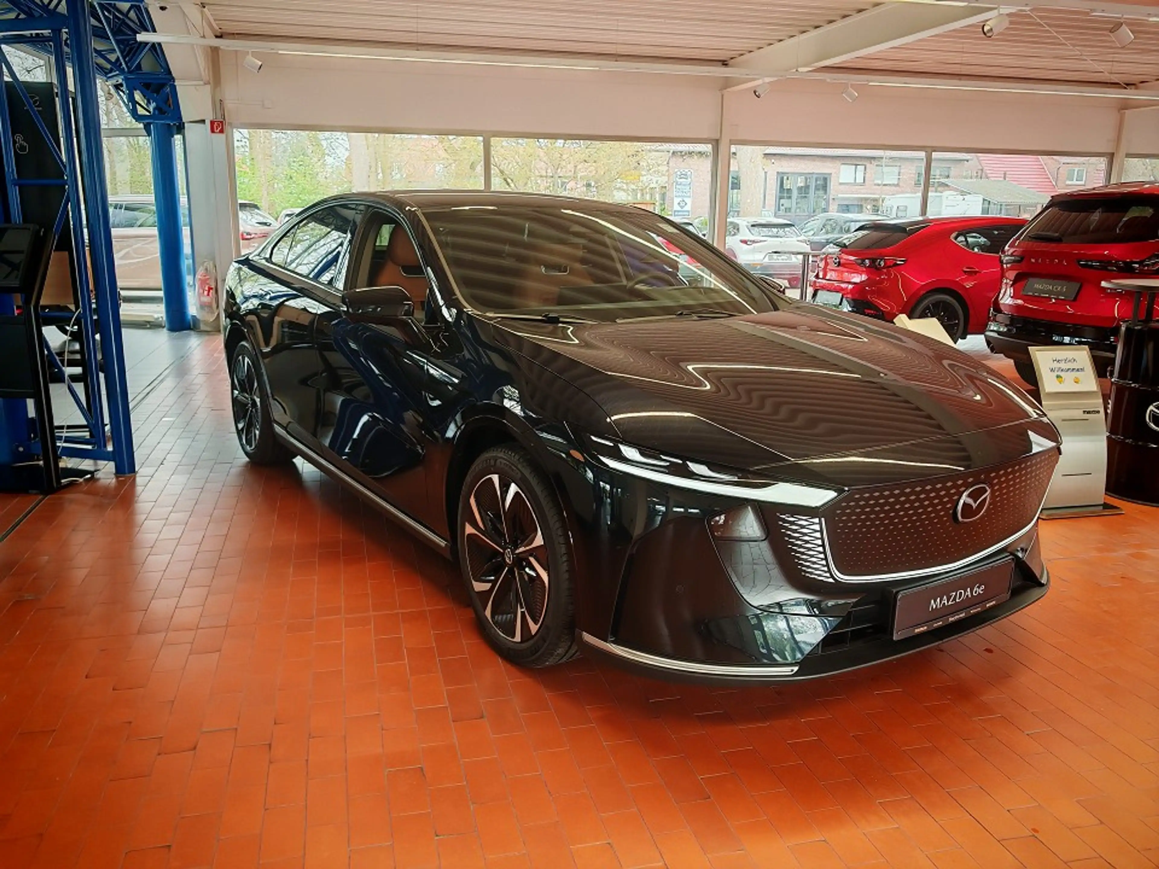 Mazda 6e EV 258ps 1AT RWD Takumi Plus — photo 3