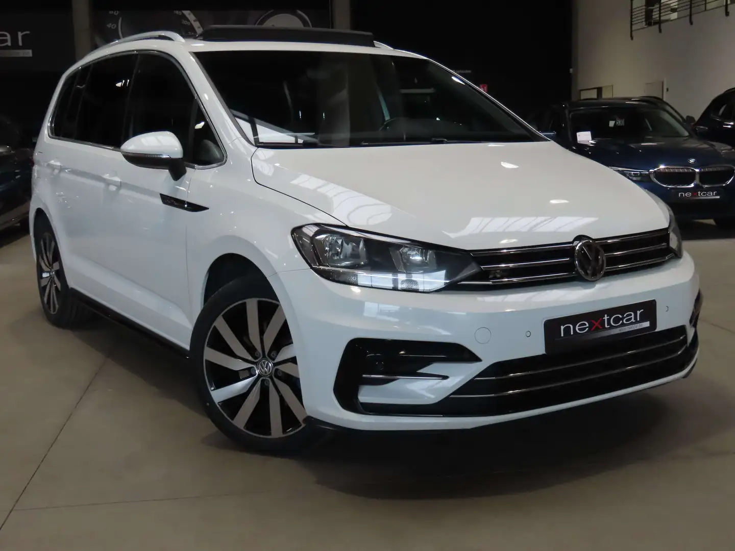 Volkswagen Touran 1.6 TDi R-Line *TOIT PANO-NAVI-PARKING* A EMPORTER Blanc - 2