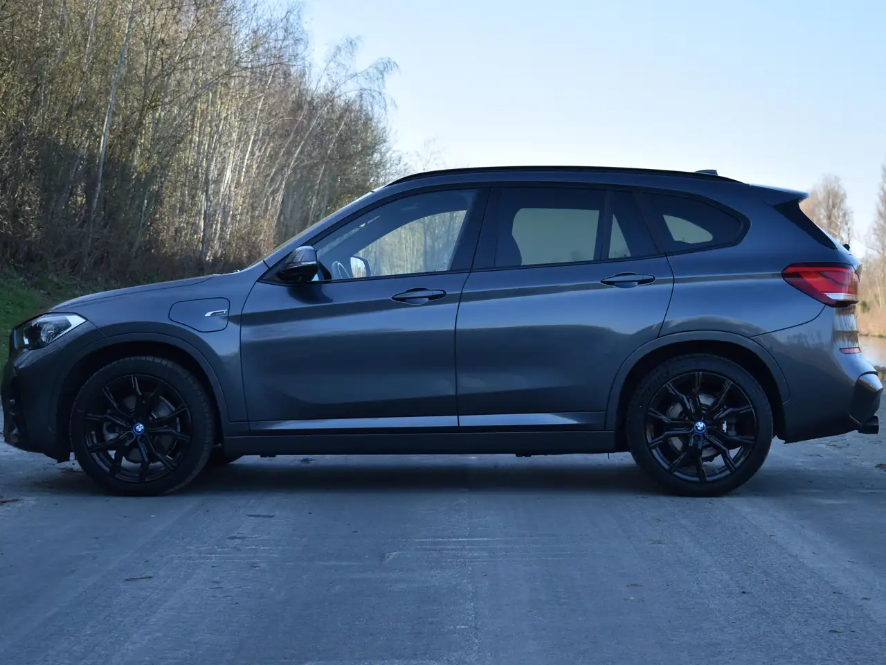 BMW X1 25e M-Sport Zwarte Velgen Incl. Trekhaak Camera, миниатюра 8