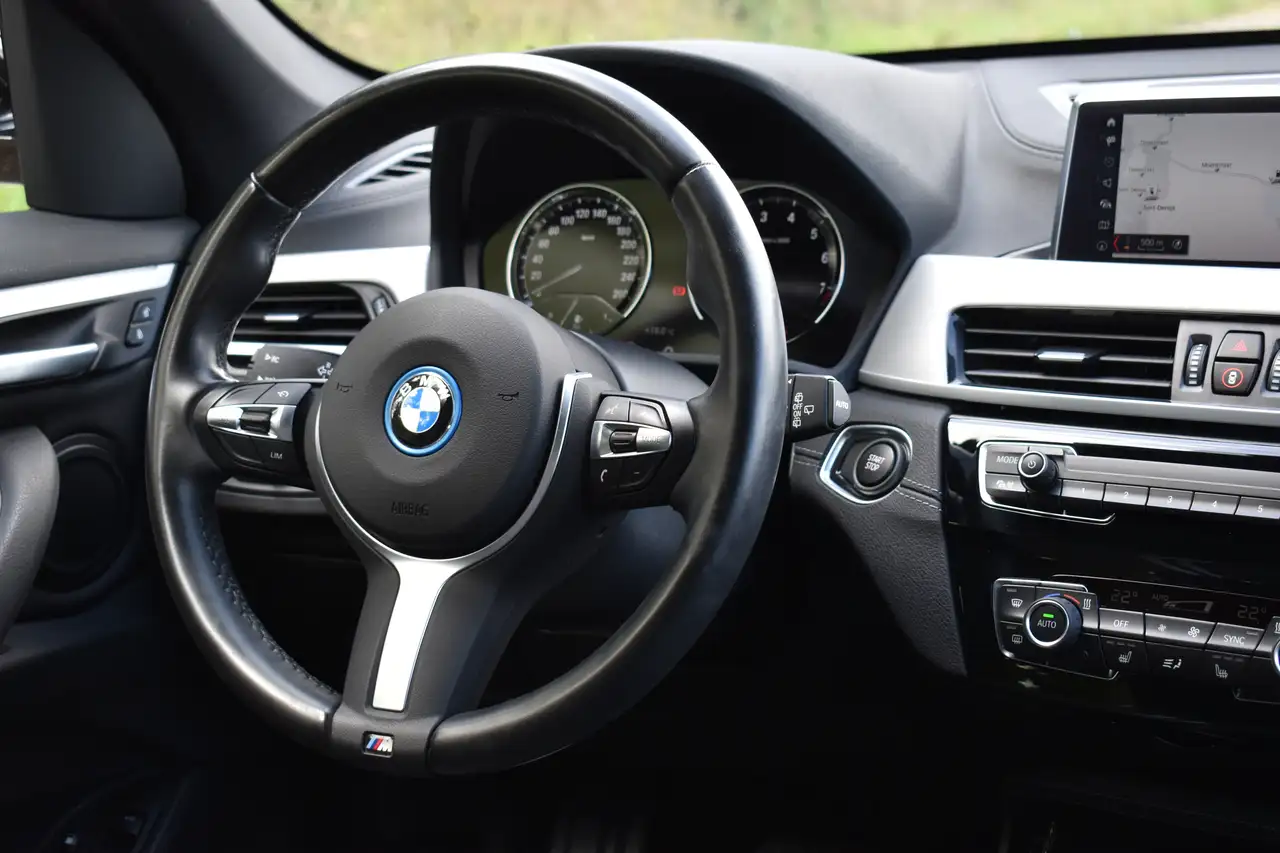 BMW X1 25e M-Sport Zwarte Velgen Incl. Trekhaak Camera, миниатюра 18