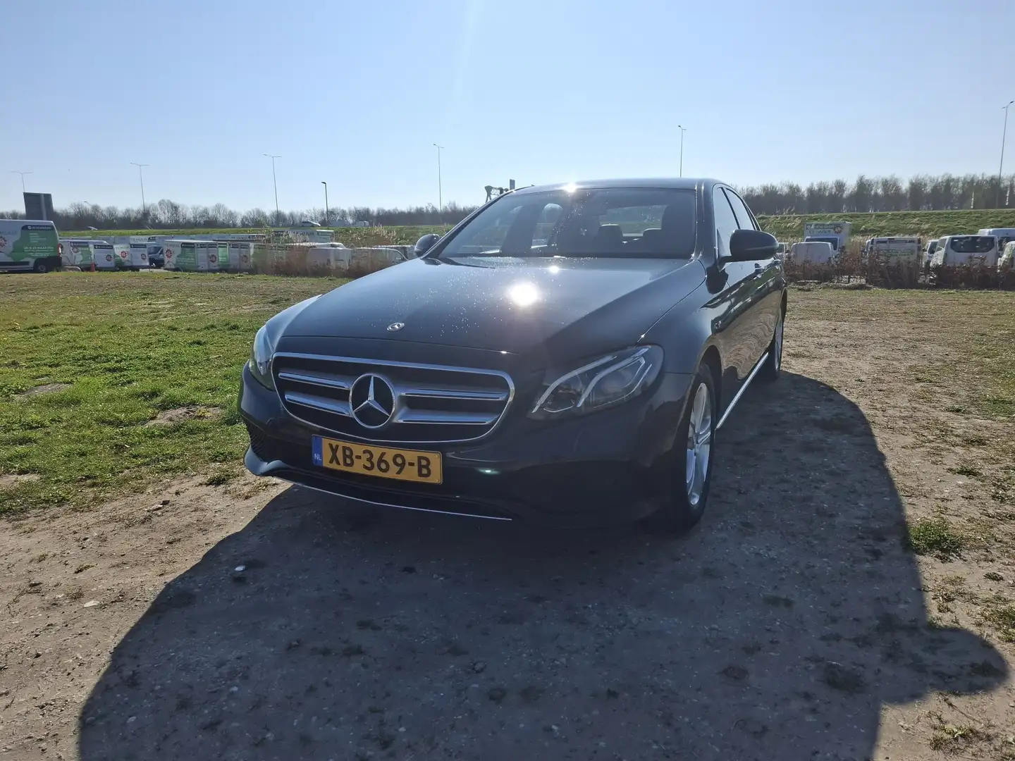 Mercedes-Benz E 250 Premium Plus Noir - 1