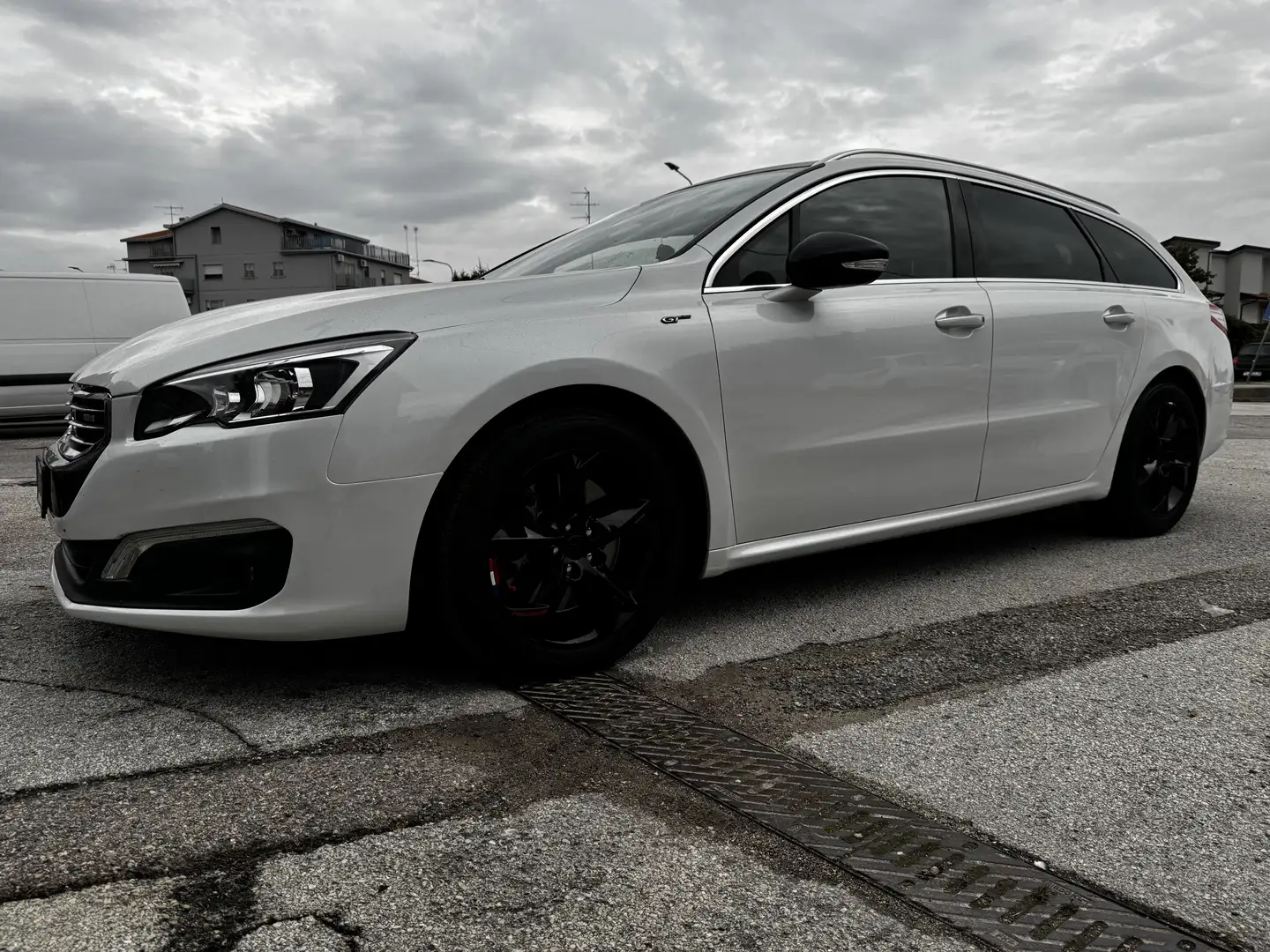 Peugeot 508 SW 2.0 bluehdi Allure 180cv auto - 1
