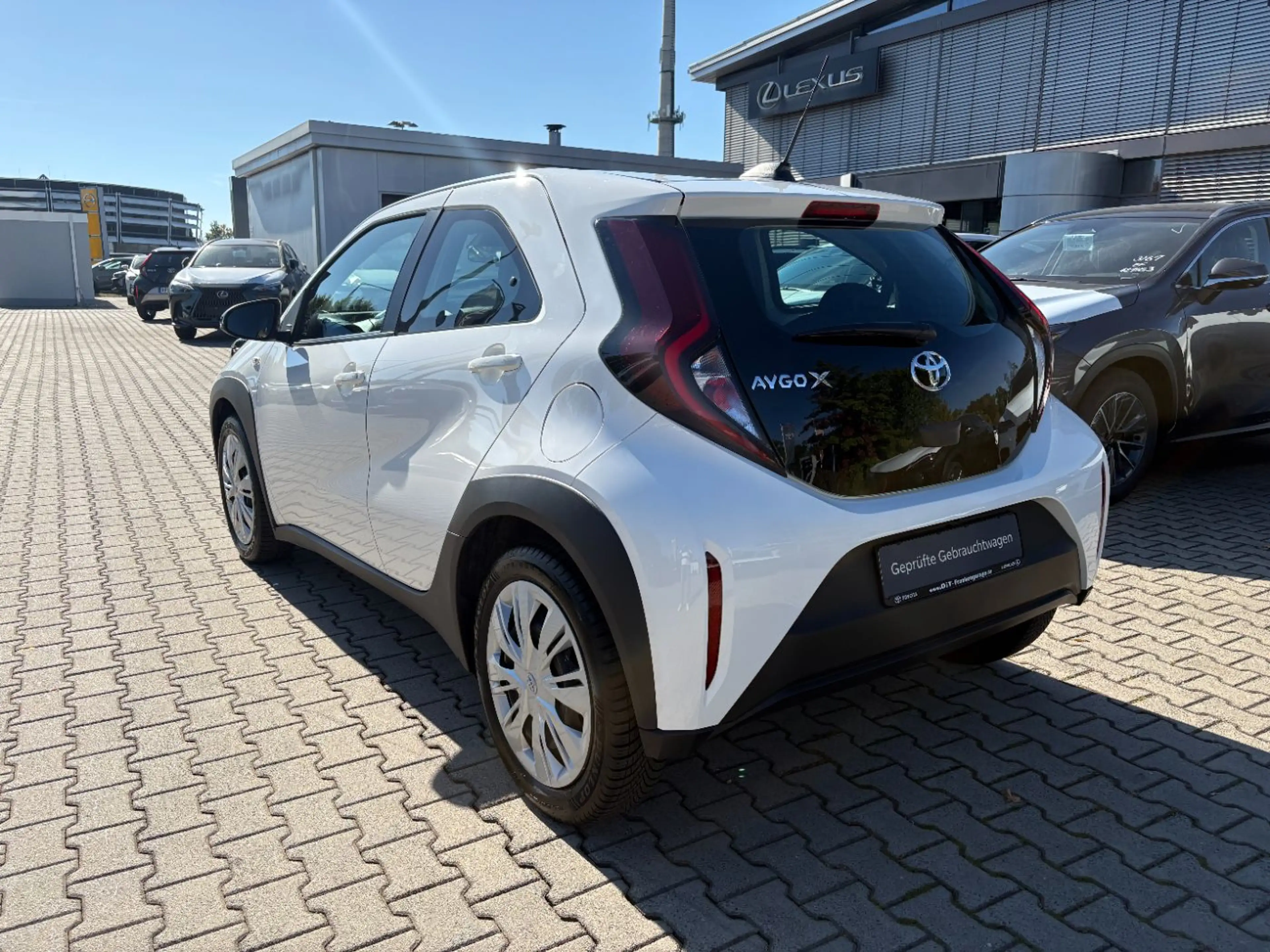 Toyota Aygo X 1.0 Business Edition Kamera, AppleCarPlay — photo 5