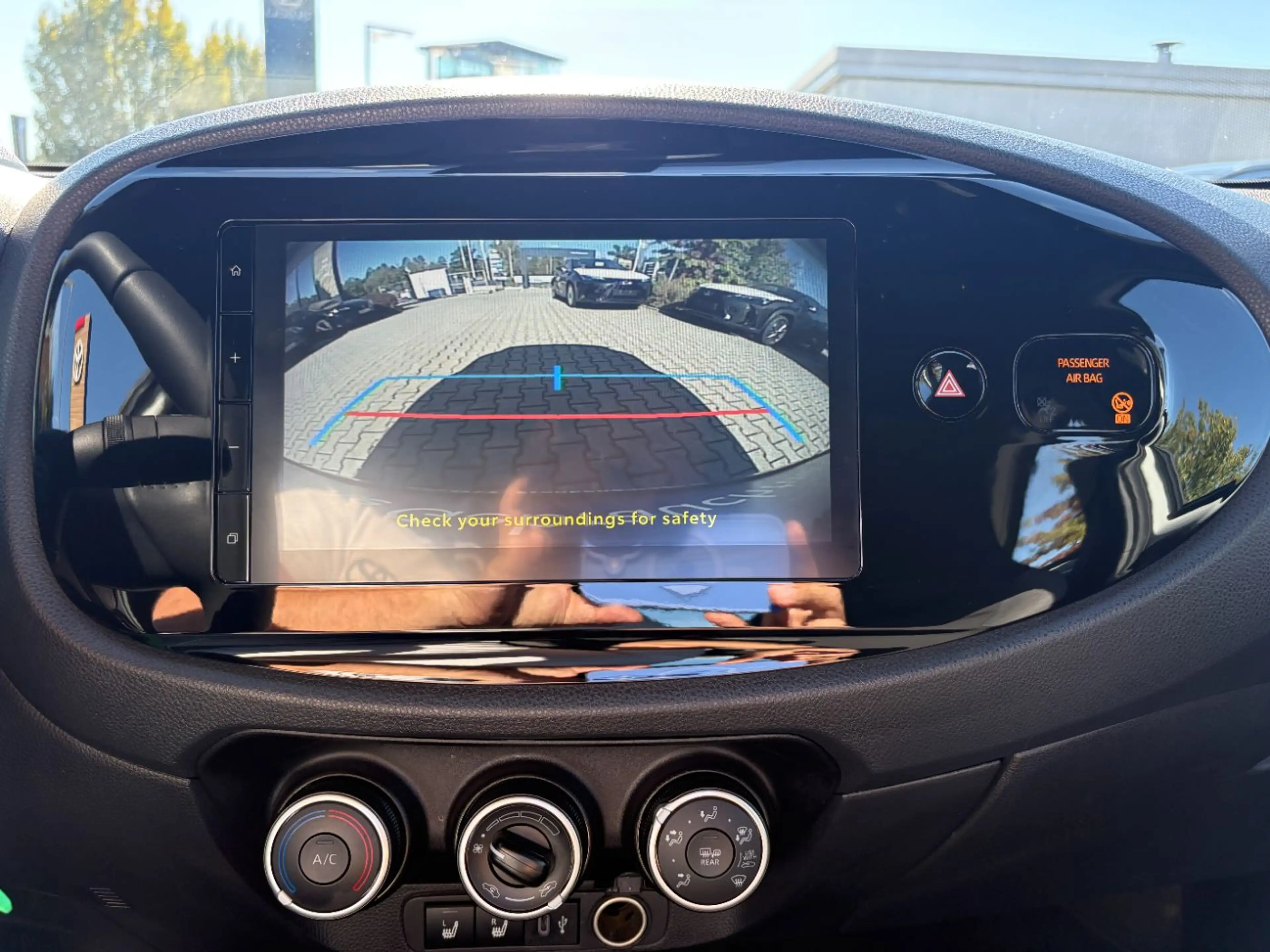 Toyota Aygo X 1.0 Business Edition Kamera, AppleCarPlay — photo 13