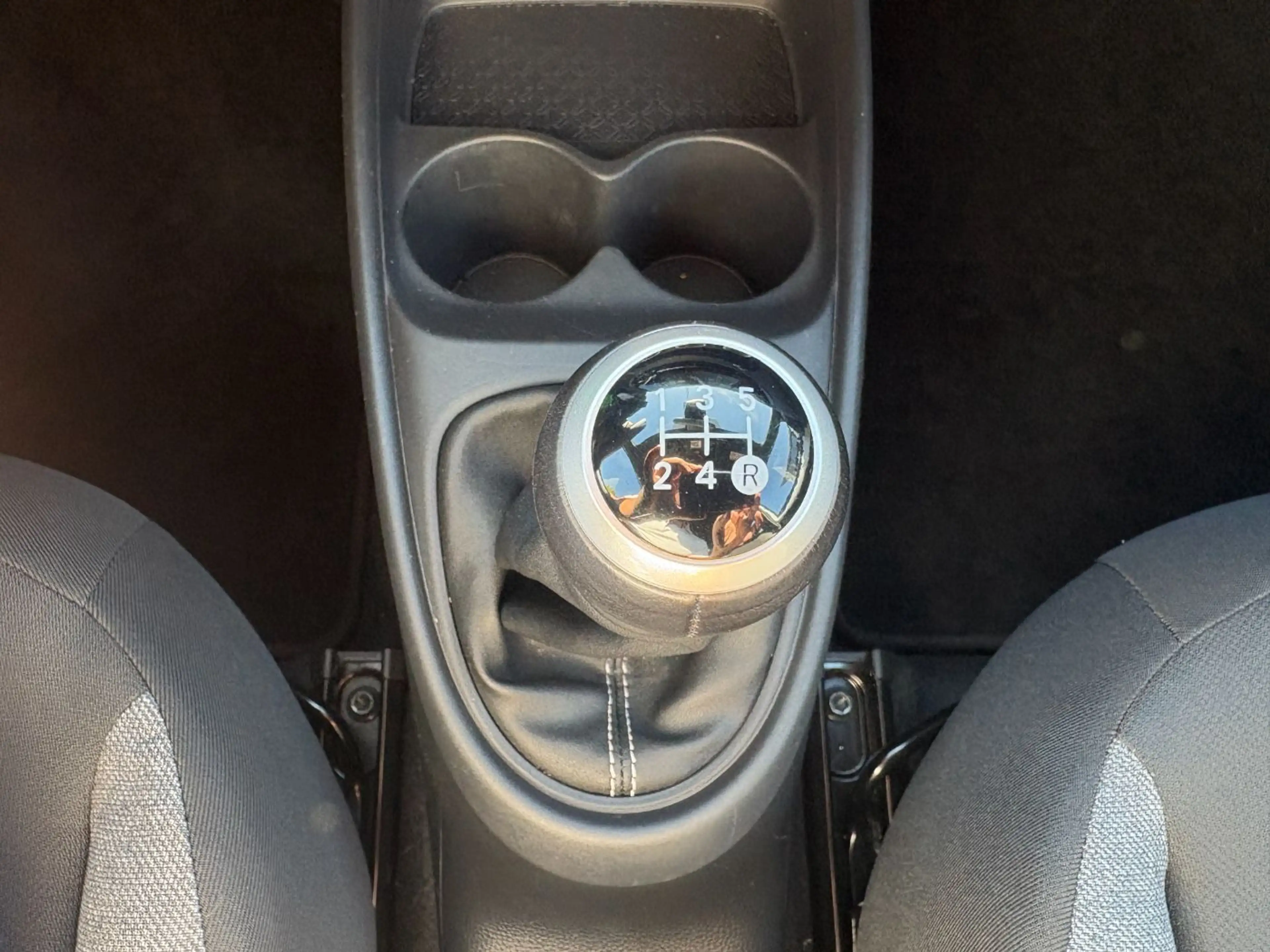 Toyota Aygo X 1.0 Business Edition Kamera, AppleCarPlay — photo 12