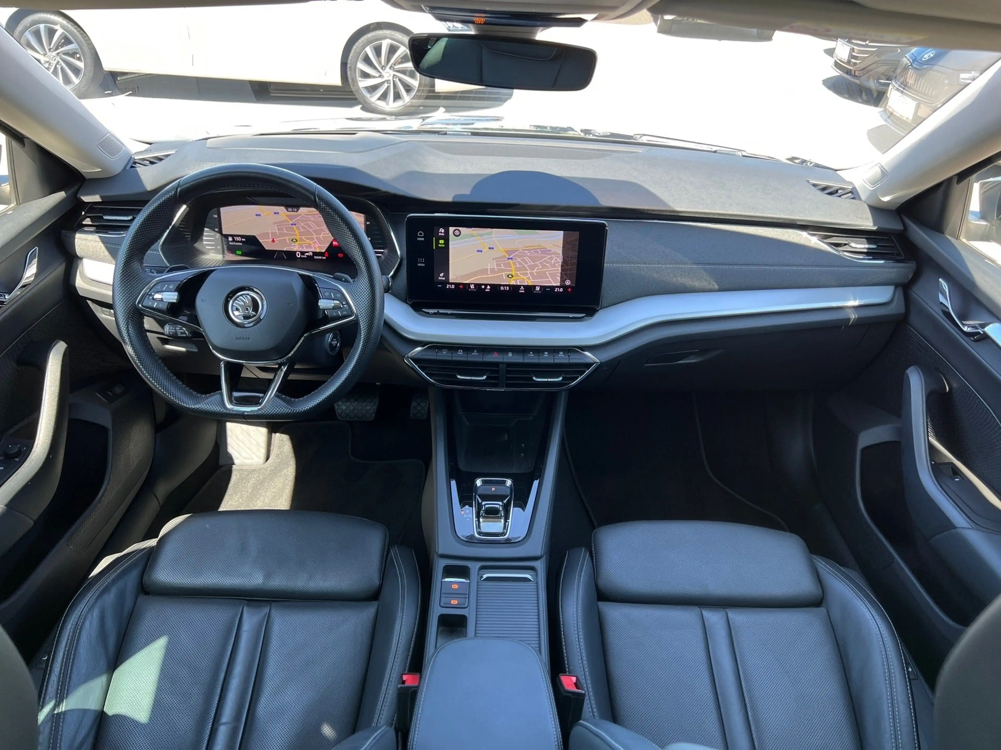Skoda Octavia Combi 2,0 TDI Style DSG — photo 10