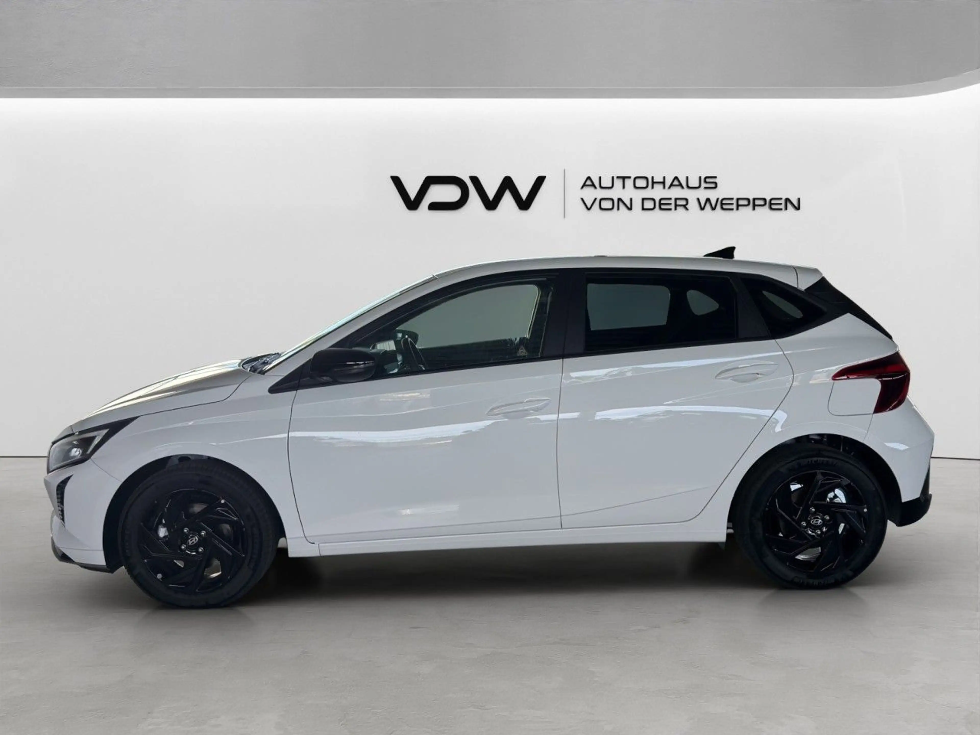 Hyundai i20 BLACKLINE MIT VOLL-LED + BOSE SOUND U.V.M.! — photo 9