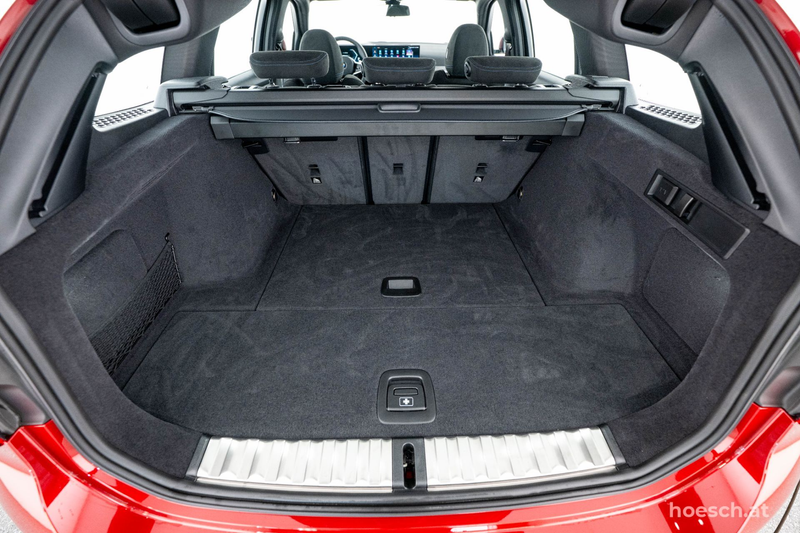 BMW 330 i xDrive Touring M Sport WIE NEU MEGAPREIS -40% — photo 8
