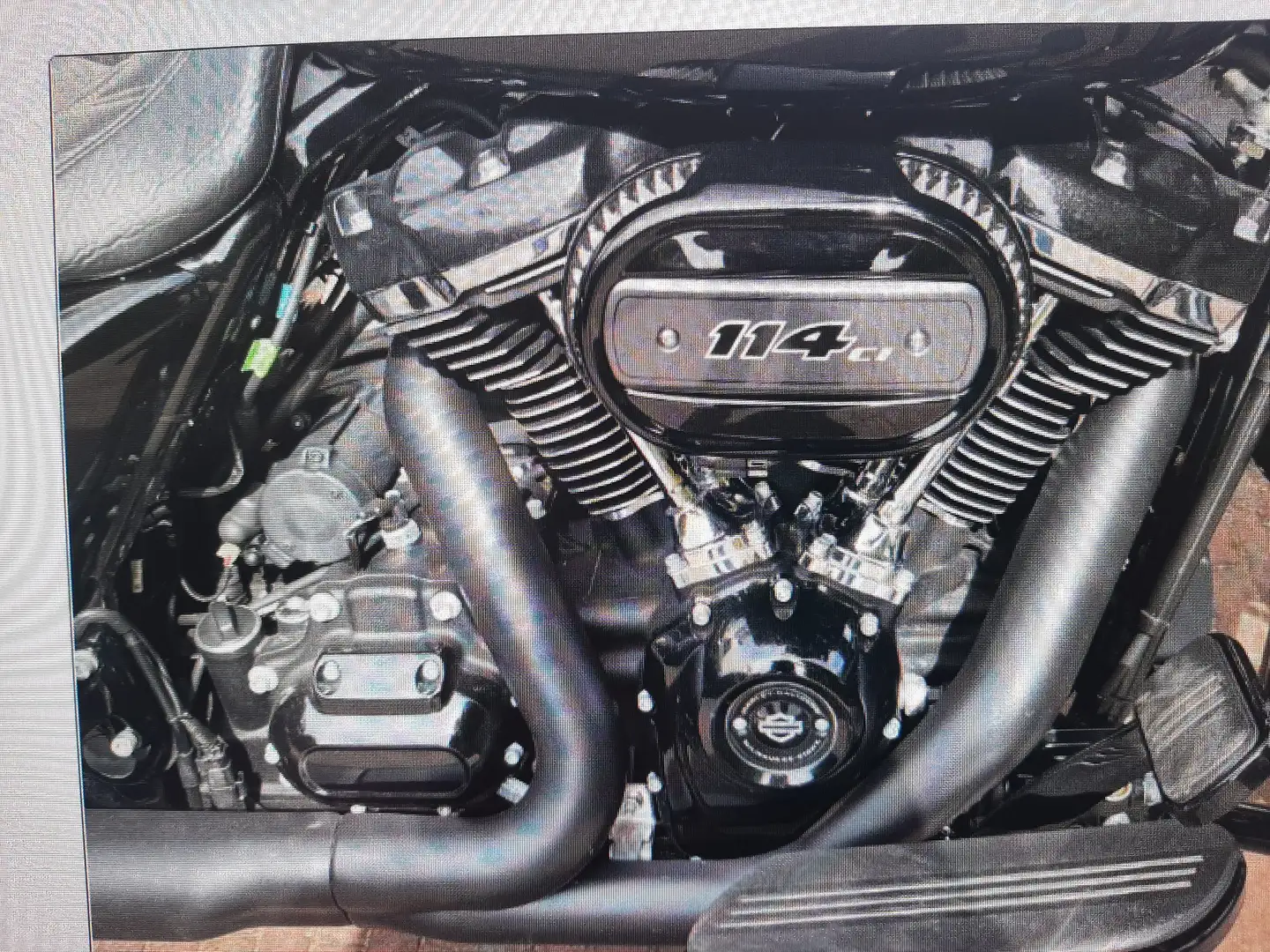 Harley-Davidson Street Glide 5 HD Neuwertiger Zustand TOP Schwarz - 2