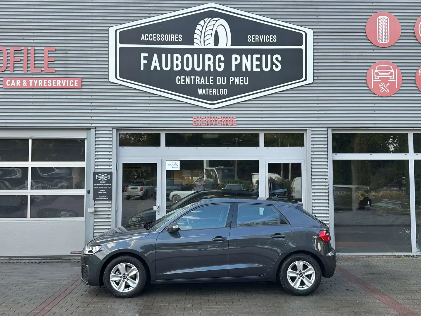 Audi A1 *1-PROPRIETAIRE/1OWNER*HISTORIQ-AUDI-100%*CARPLAY* Grau - 2