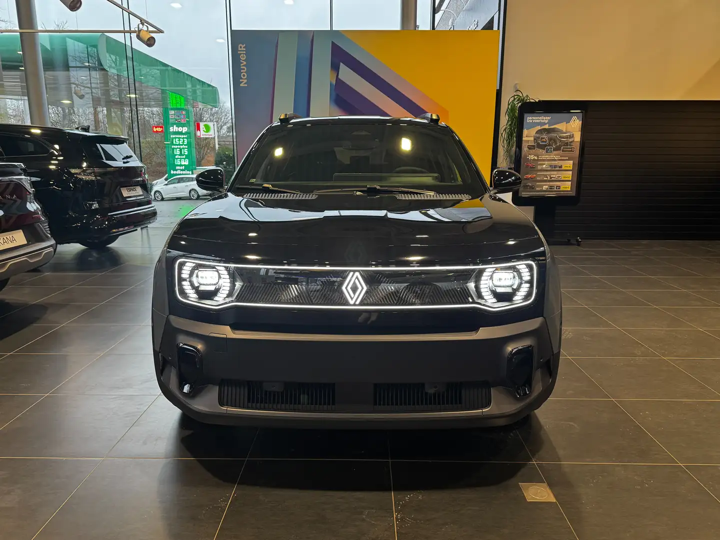 Renault R 4 R 4 E-Tech Iconic 150 Comfort Range Grau - 2