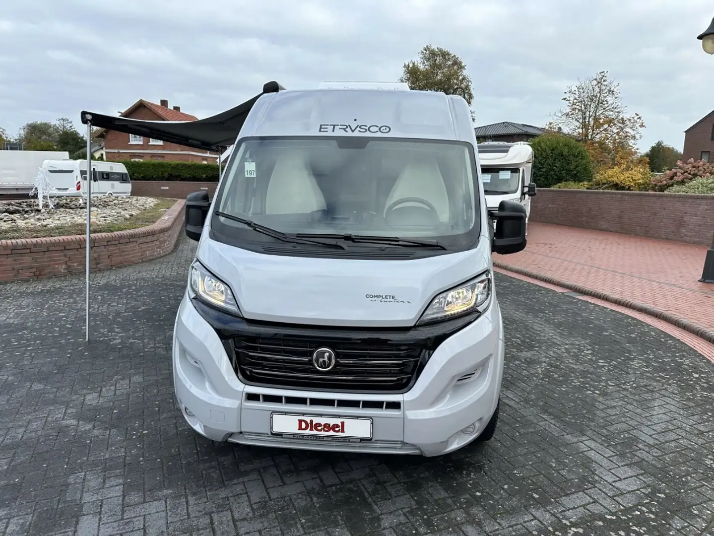 Etrusco CV 640 SB Automatik TV+Solar+AHK+Navi+Kamera+ Grau - 2