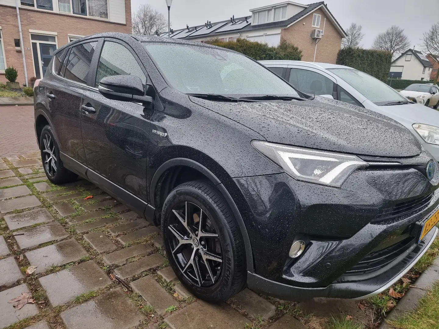 Toyota RAV 4 2.5 Hybrid Style Fekete - 2