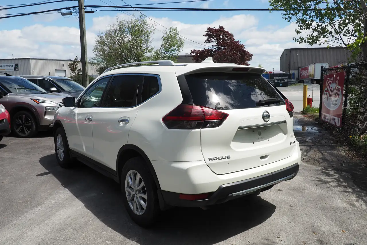 Nissan Rogue снимка Nissan Rogue