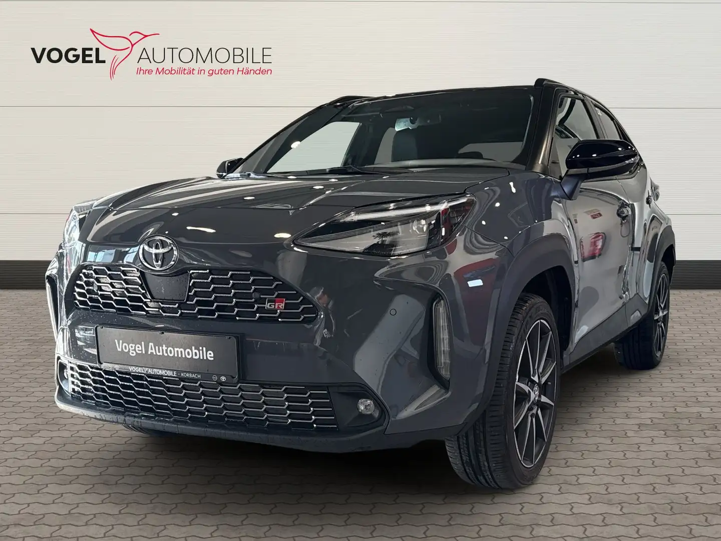 Toyota Yaris Cross 1.5 Hybrid GR Sport +Premium Paket Noir - 1