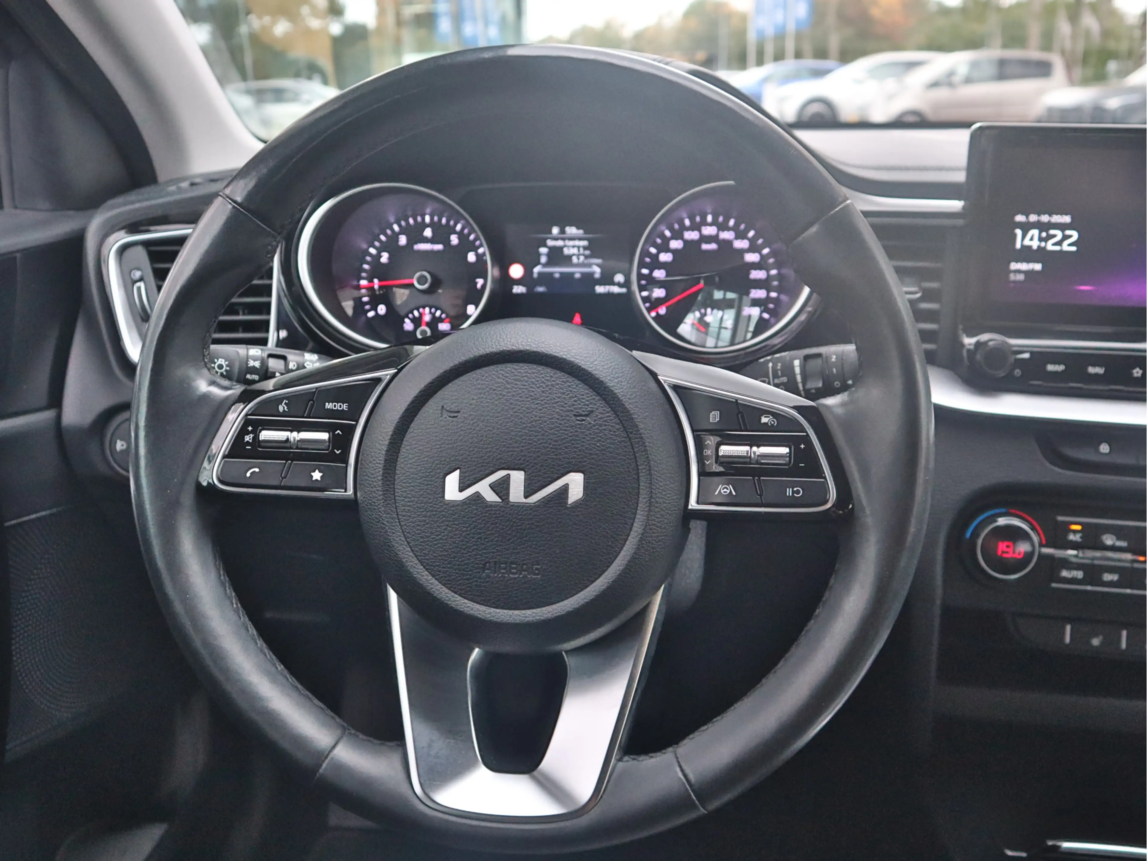Kia Ceed SW / cee'd SW Sportswagon 1.0 T-GDi DynamicPlusLine | Camera | S — photo 12