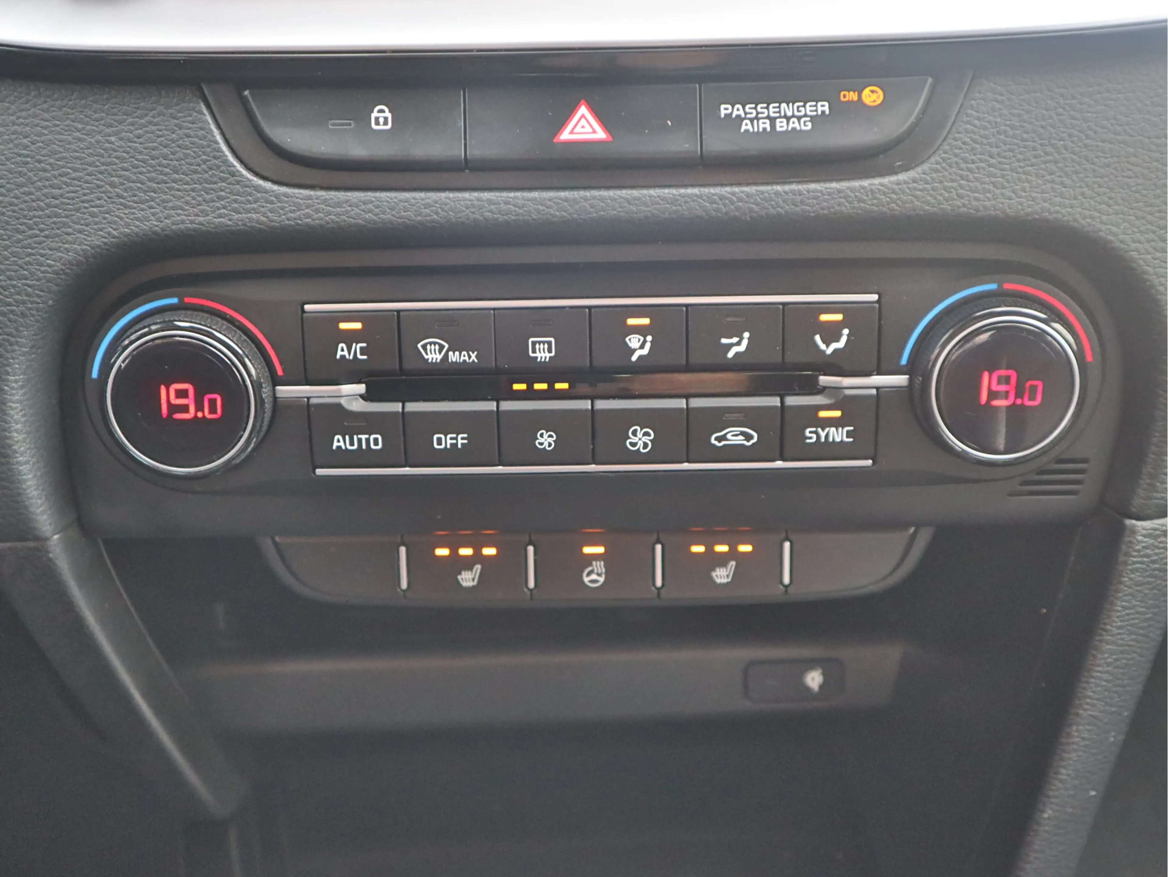 Kia Ceed SW / cee'd SW Sportswagon 1.0 T-GDi DynamicPlusLine | Camera | S — photo 24