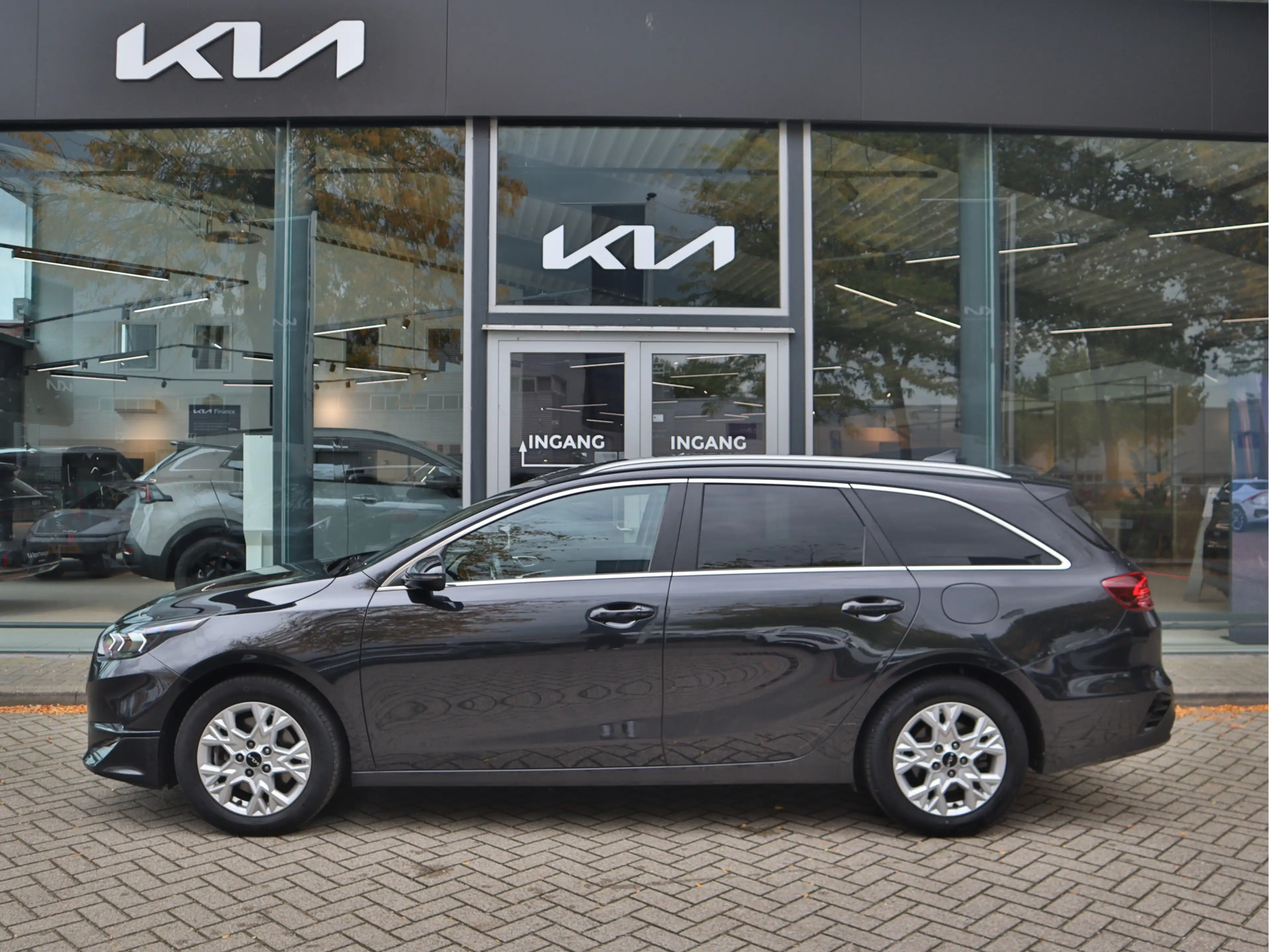 Kia Ceed SW / cee'd SW Sportswagon 1.0 T-GDi DynamicPlusLine | Camera | S — photo 2