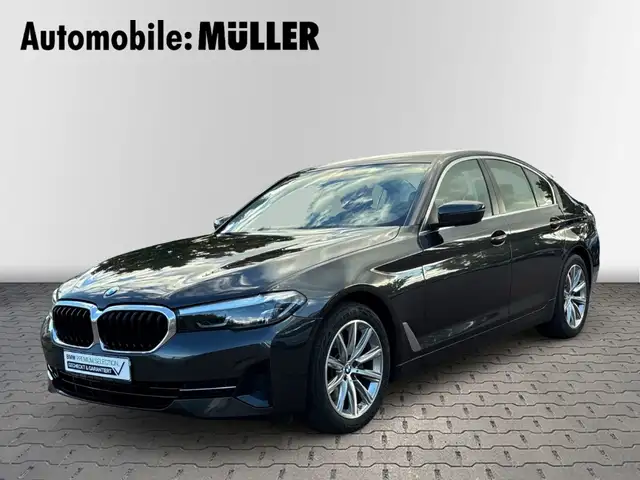 Bmw 520 i Limousine+LED+Apple CarPlay+Kamera+DAB+