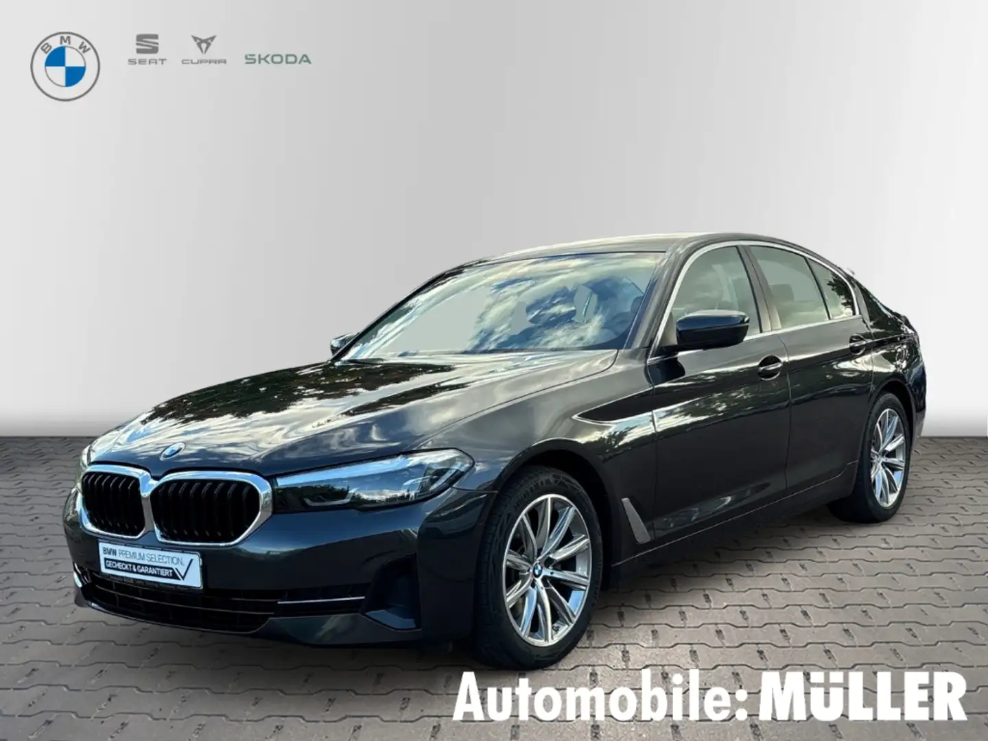 BMW 520 i Limousine Park-Assistent Navi Leder Digitales Co Grau - 1