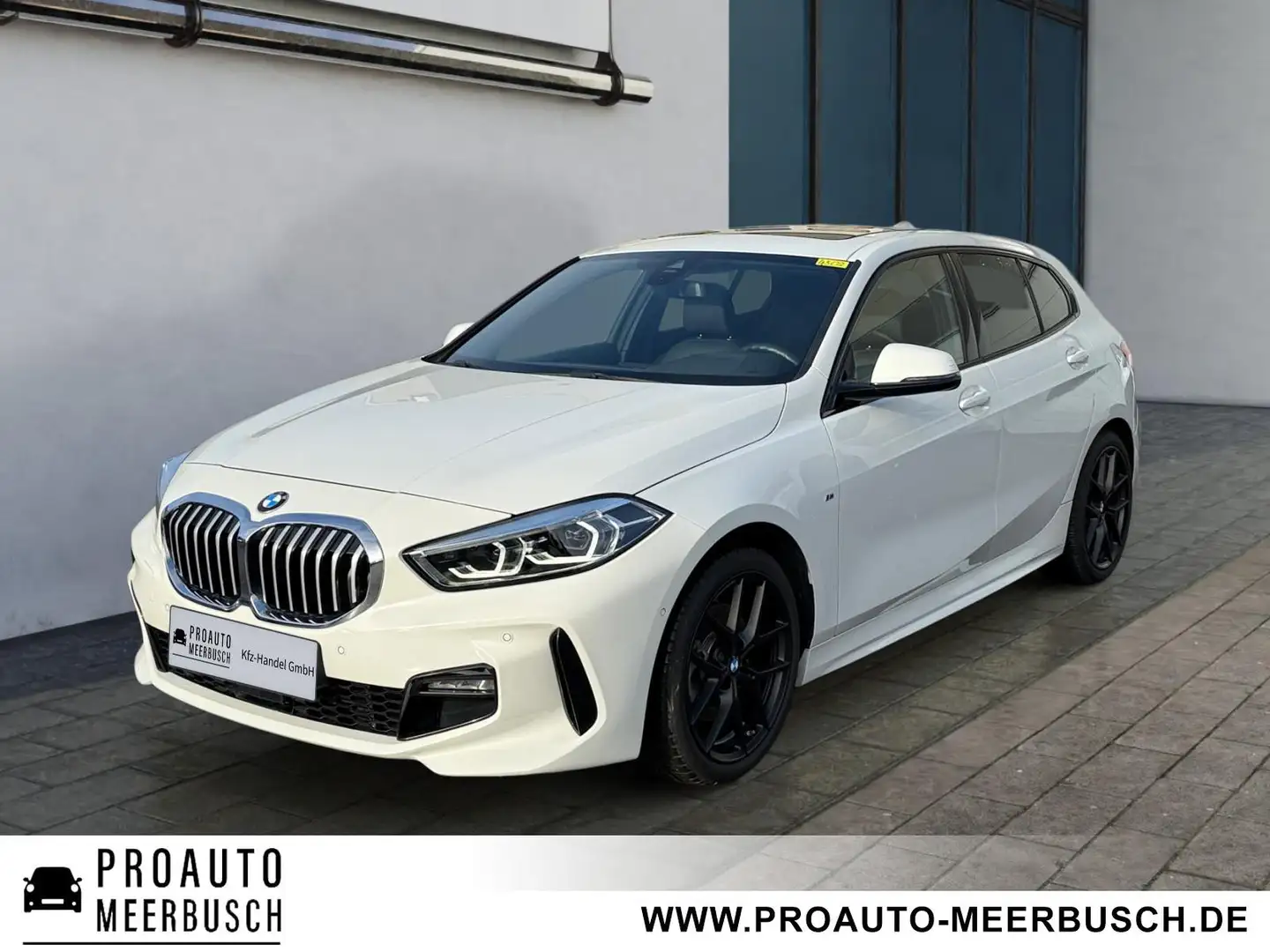BMW 118 d M Sport HIFI/ADAPTLED/PANO/PARKASSIST/APPLE Weiß - 1