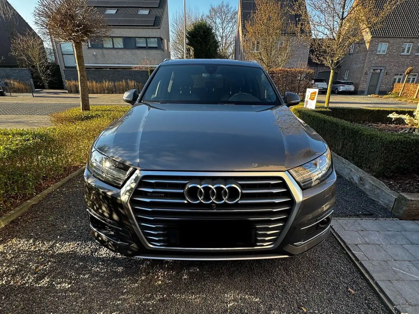 Audi Q7 Q7 3.0 TDI e-tron quattro tiptronic Grijs - 1