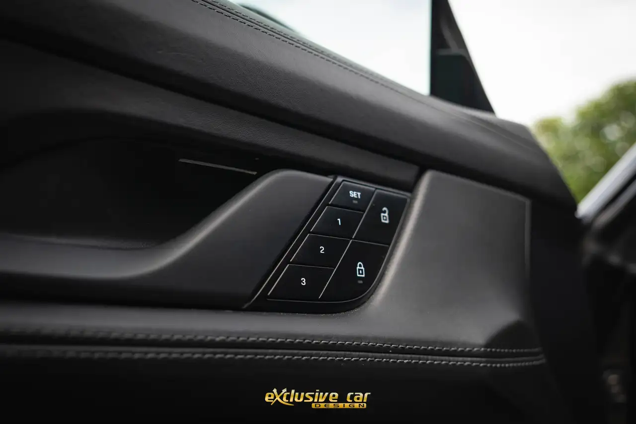 Porsche Taycan 4S Sport Turismo Performance Plus 93.4 kWh /Luchtvering/Pano/Camera/SportChrono/BOSE/ACC/Memory/Keyless/, миниатюра 15