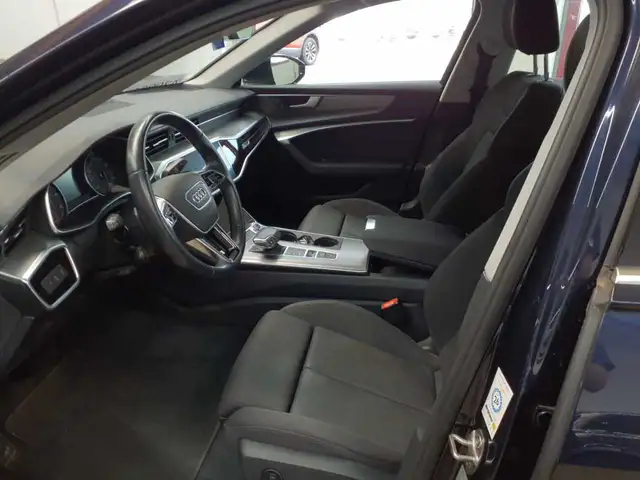 Audi A6 view 7