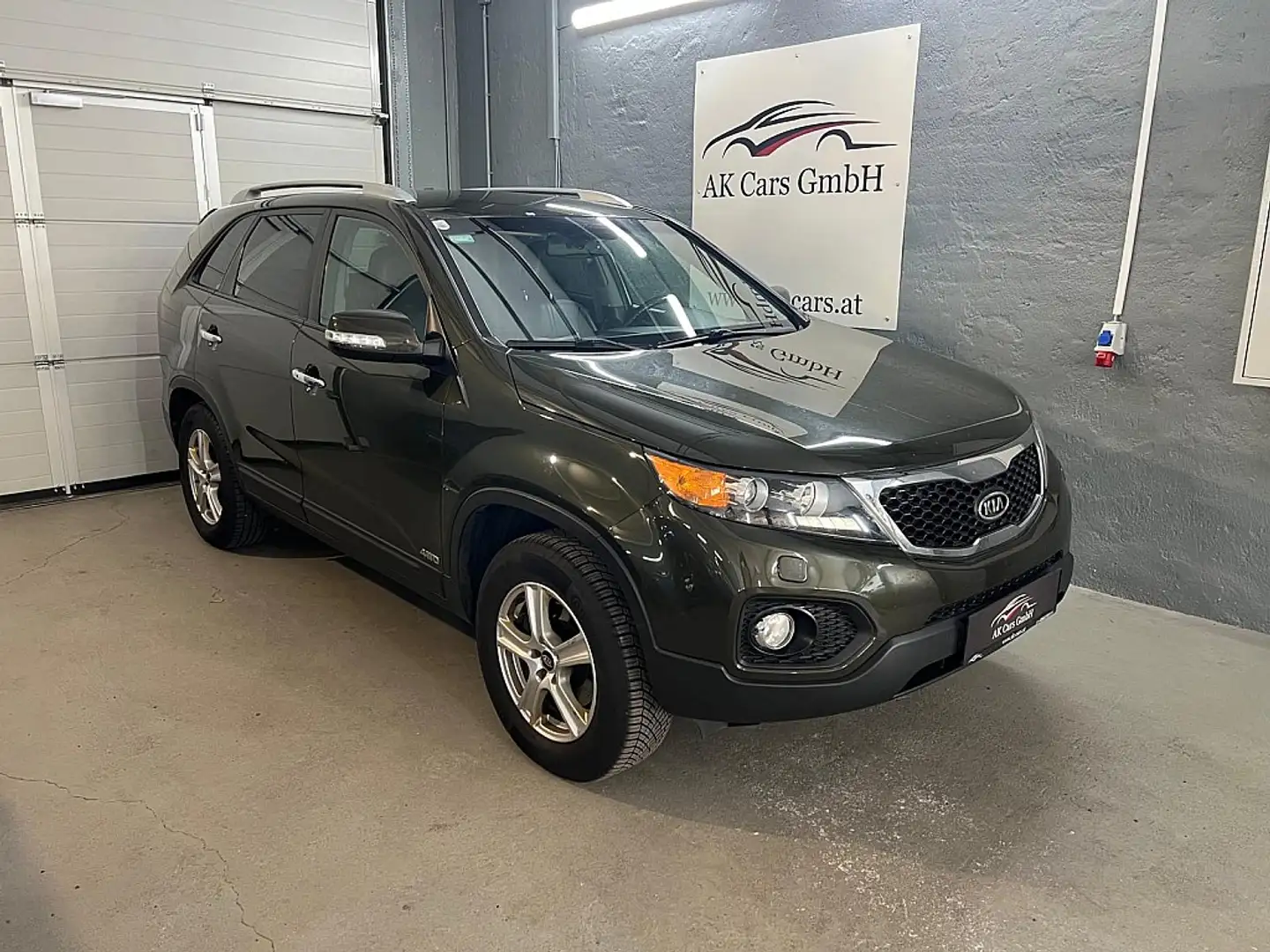 Kia Sorento 2,2 CRDi Active Pro DPF 4WD Aut.*Leder*Anhänger... Grün - 1
