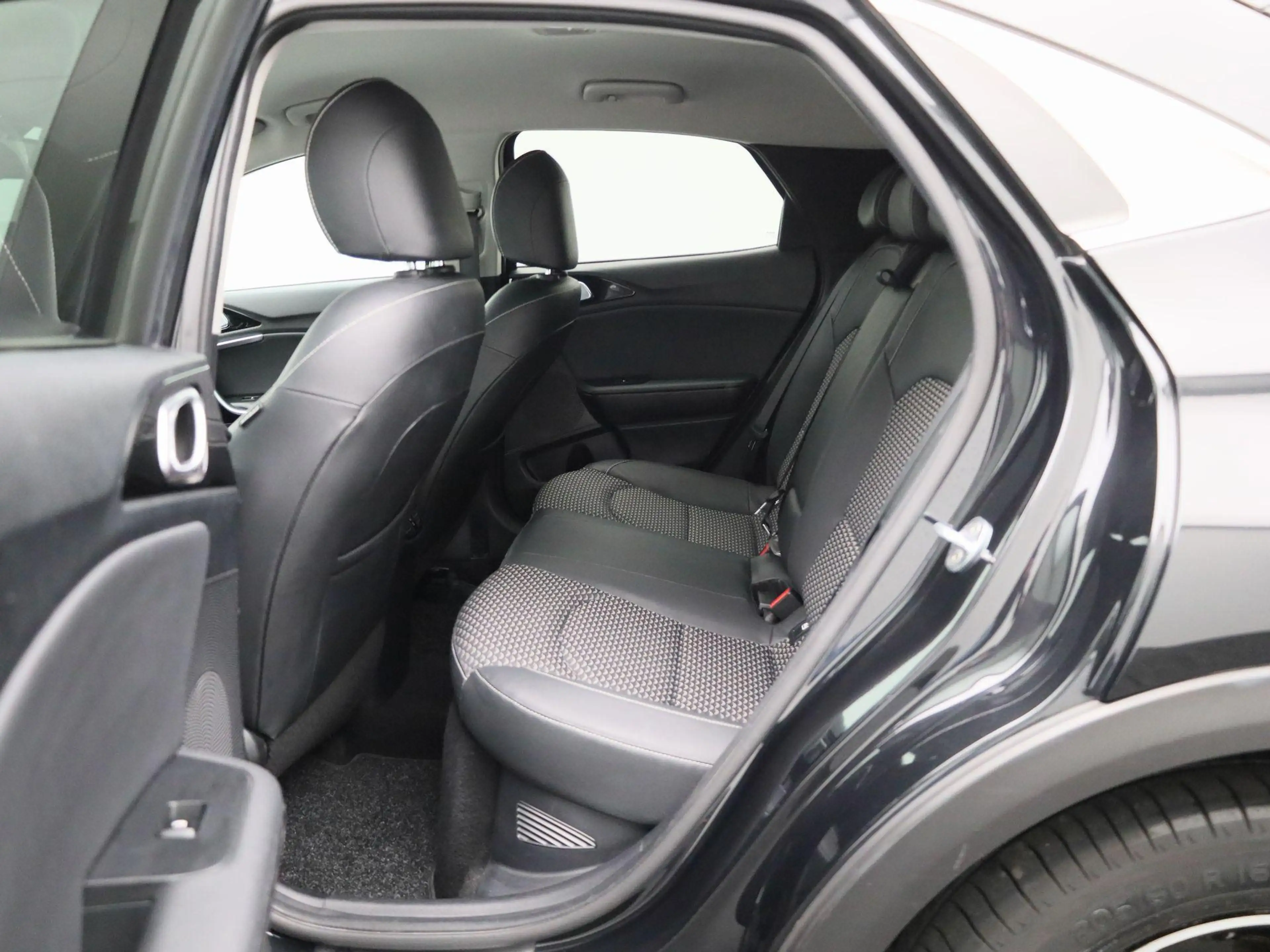 Kia XCeed 1.6 GDi PHEV DynamicPlusLine | WORDT VERWACHT | — photo 10