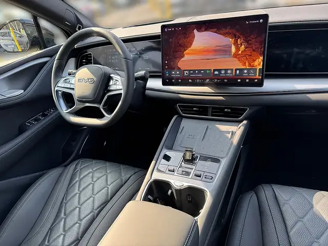 BYD Sealion 7 SONDER EDITION in OLEA GREEN (AWD, 530PS, VOLLA... Ansicht 19