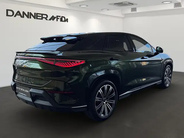 BYD Sealion 7 SONDER EDITION in OLEA GREEN (AWD, 530PS, VOLLA... Ansicht 4