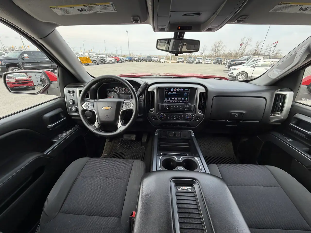 Chevrolet Silverado 1500 снимка Chevrolet Silverado 1500