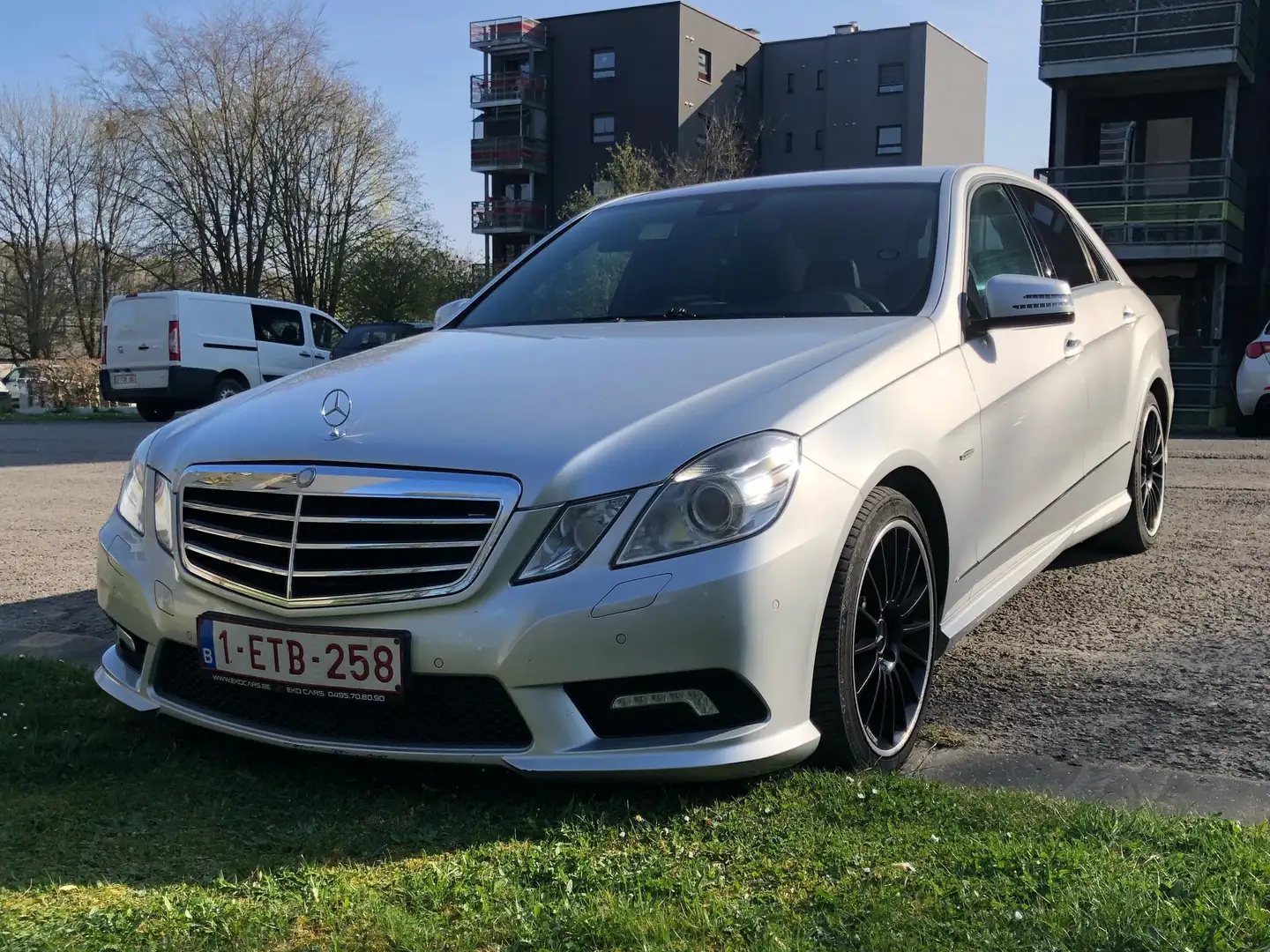 Mercedes-Benz E 200 Classe E 200 CDI Avantgarde Argent - 1
