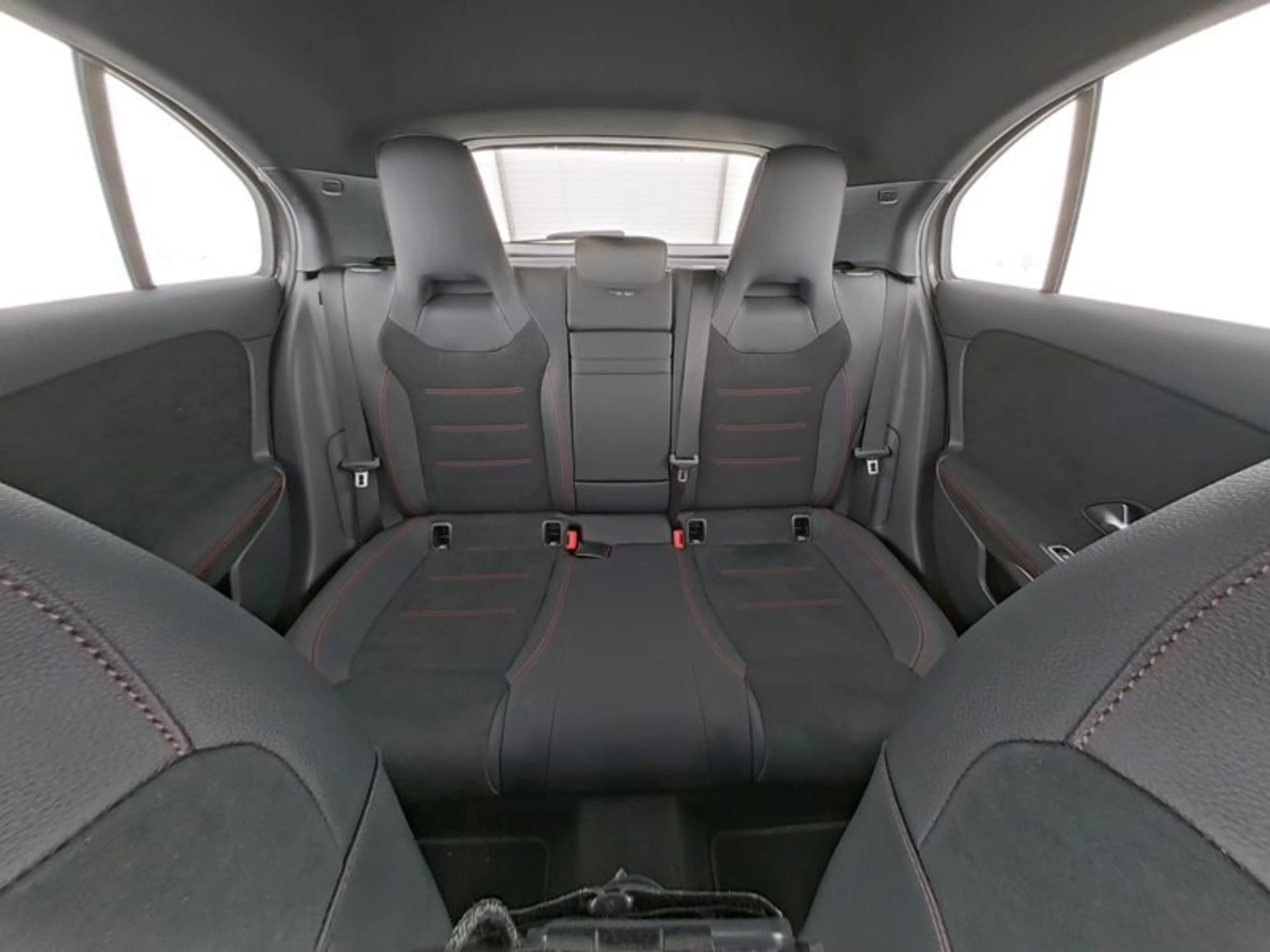 Mercedes-Benz A 200 AMG+MULTIBEAM+TOTW+AMBIENTE+ILS+360+KAM — photo 8