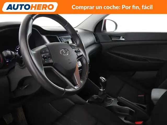 Hyundai Tucson view 12