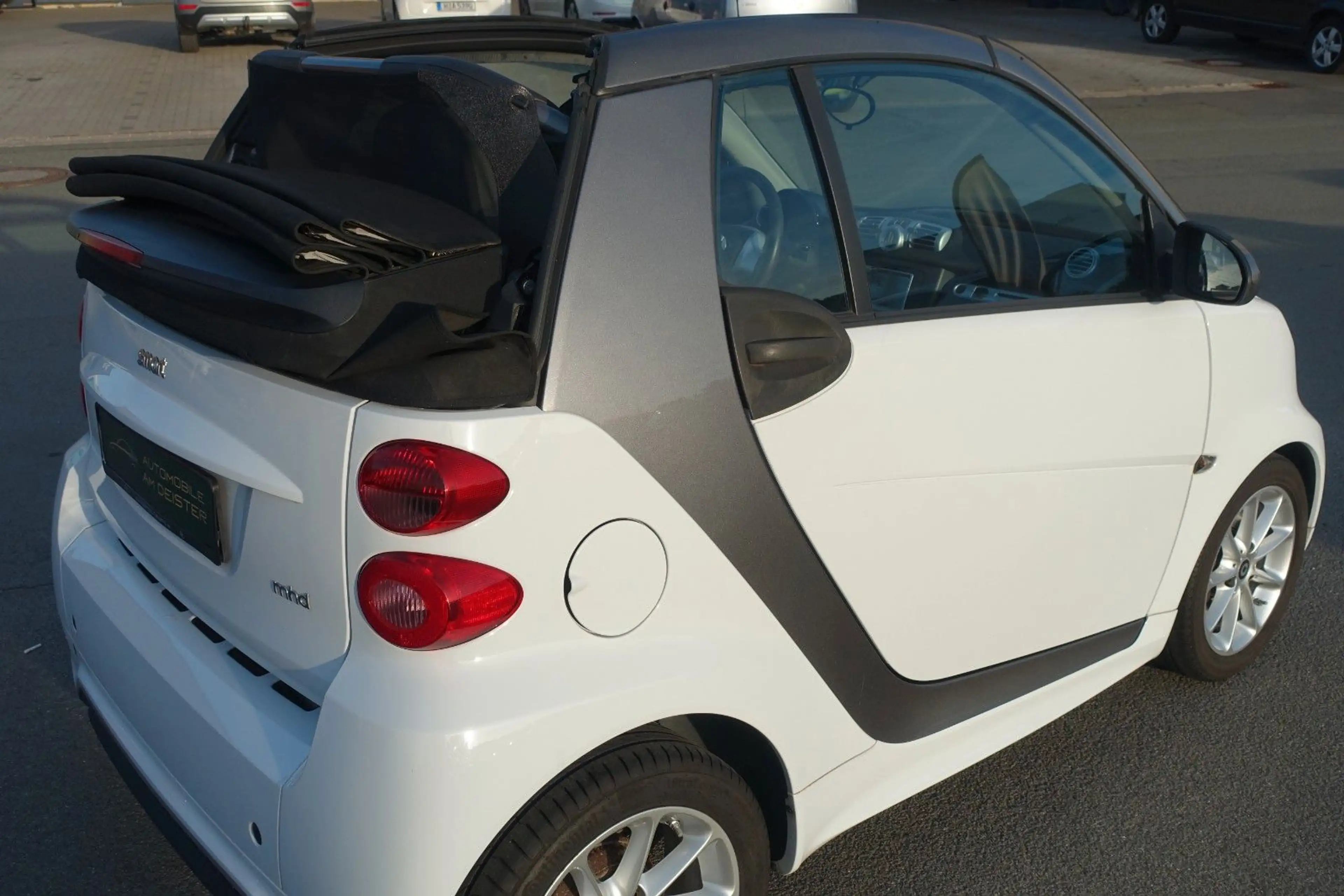 smart forTwo cabrio /Micro Hybrid Drive 52 kW/LED/PURE — photo 9