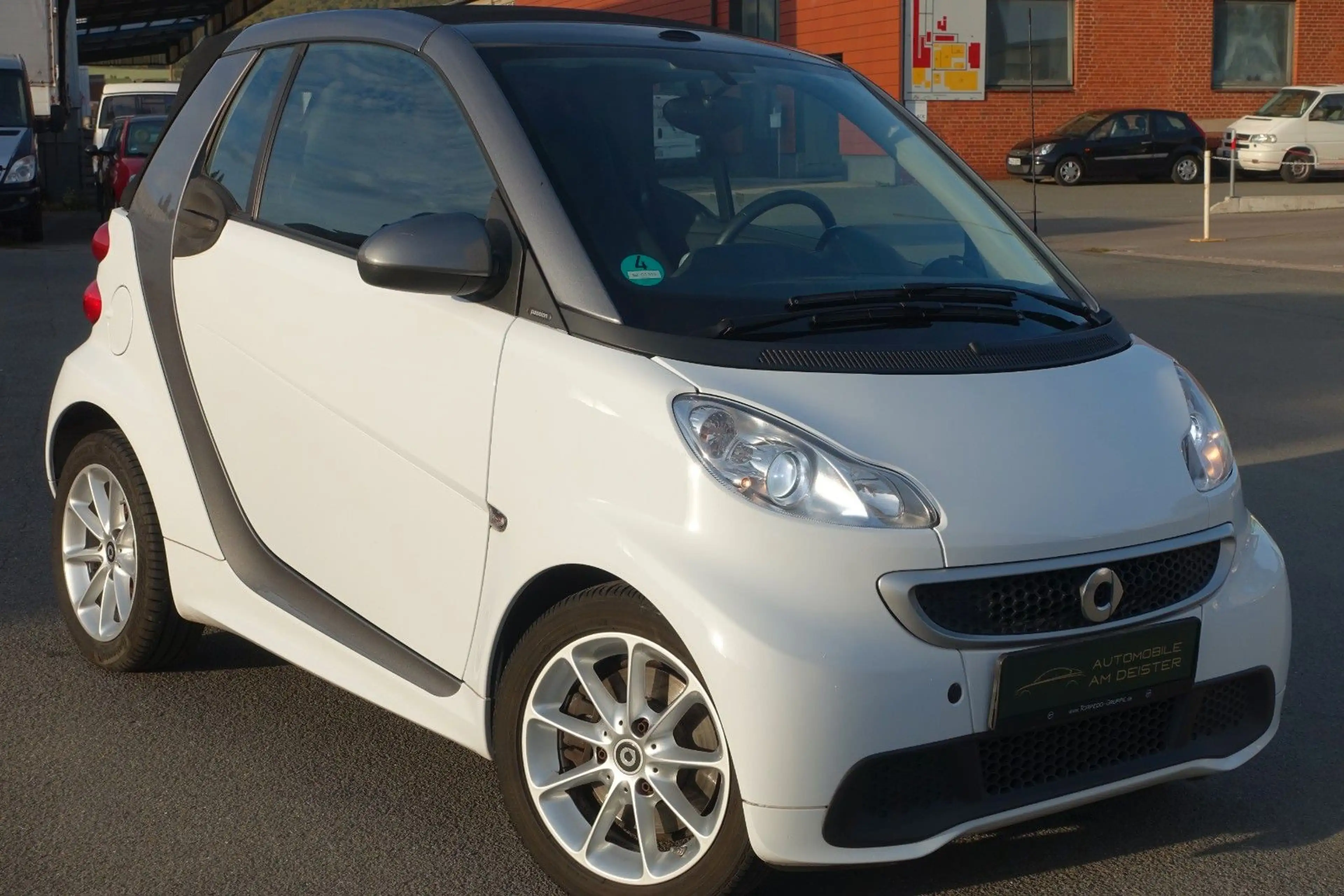smart forTwo cabrio /Micro Hybrid Drive 52 kW/LED/PURE