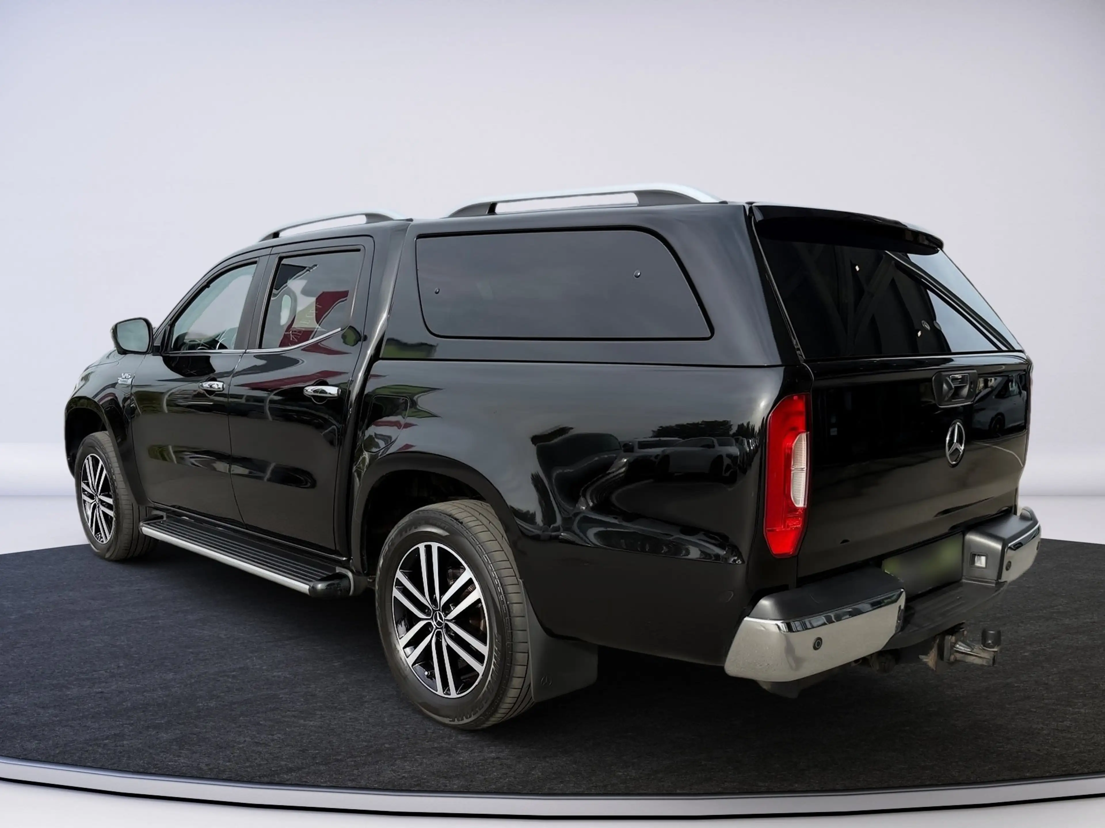 Mercedes-Benz X 350 d 4Matic Power Hardtop 360 AHK AUT LM — photo 4