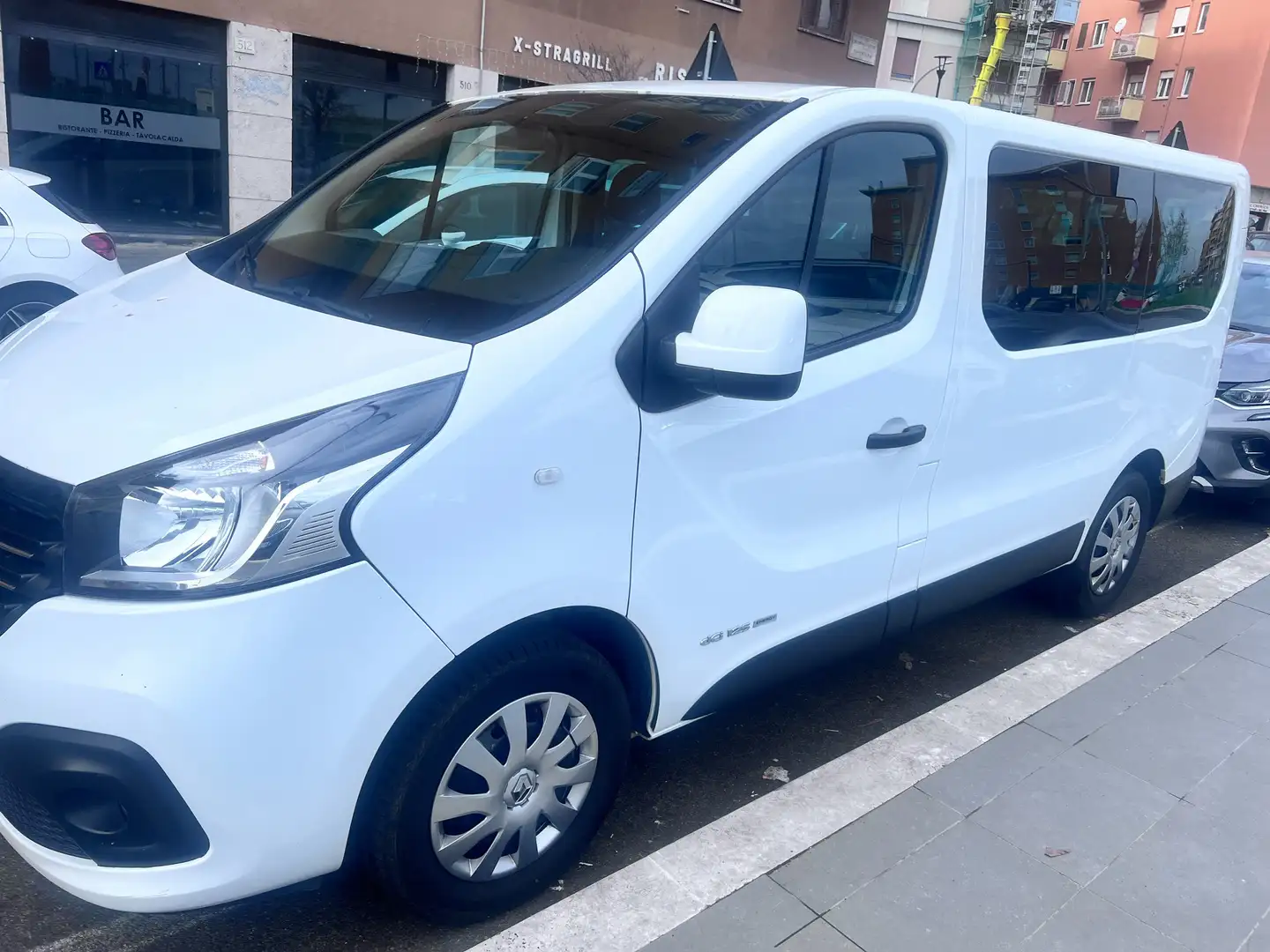 Renault Trafic T27 1.6 DCI 125CV L2H1 9P ENERGY IVATO Fehér - 2