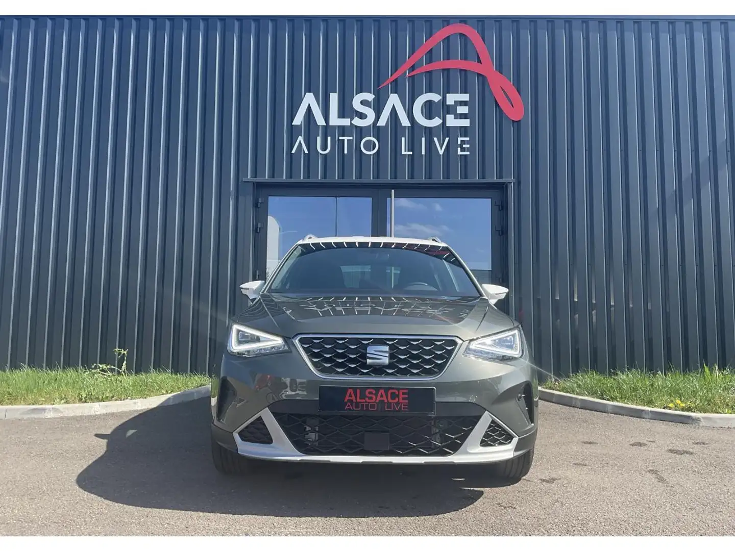 SEAT Arona 1.0 TSI 110CH Xperience - CAMERA DE RECUL / CARPLA Grau - 2